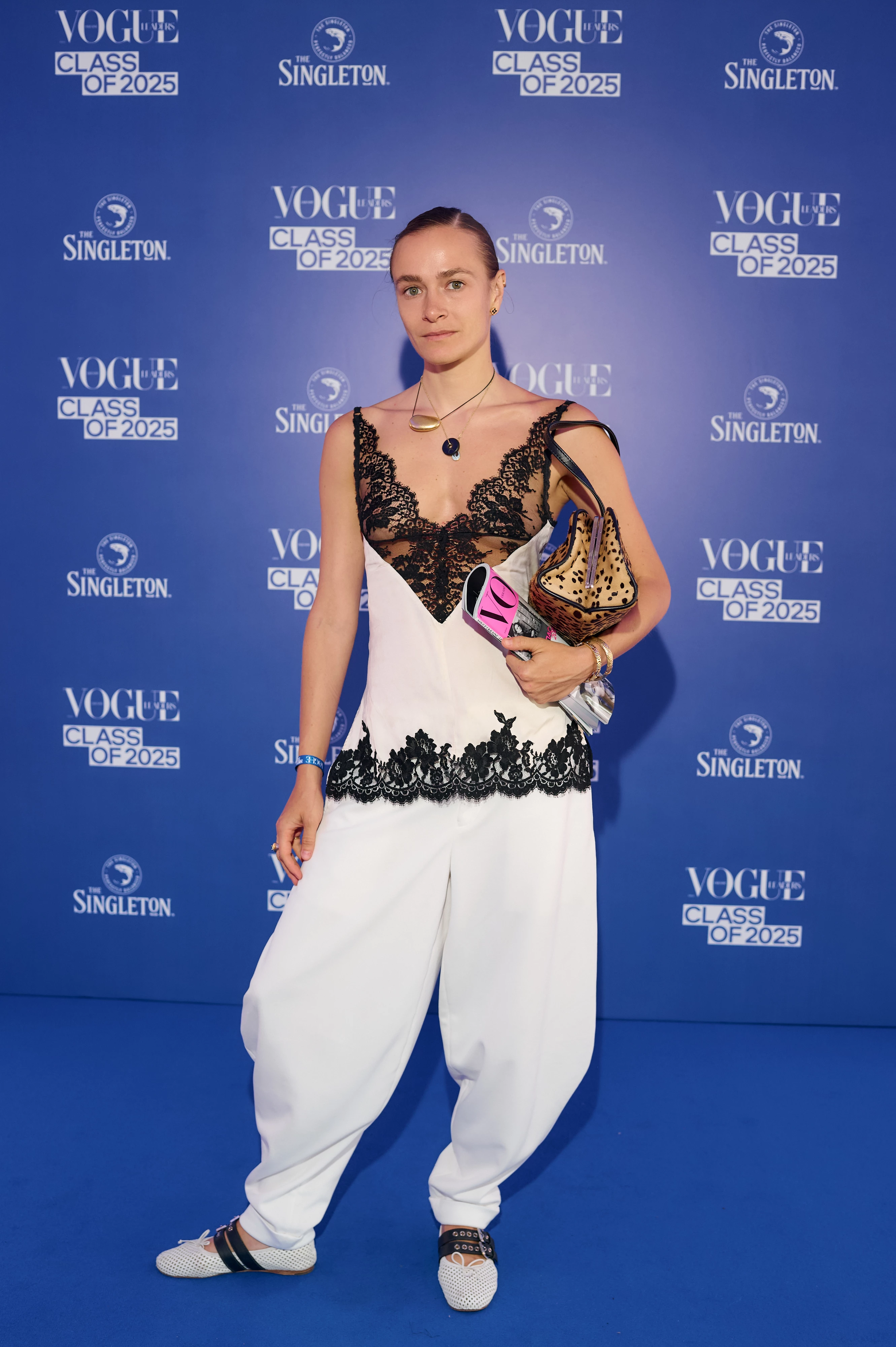 Надія Шаповал Надія Шаповал