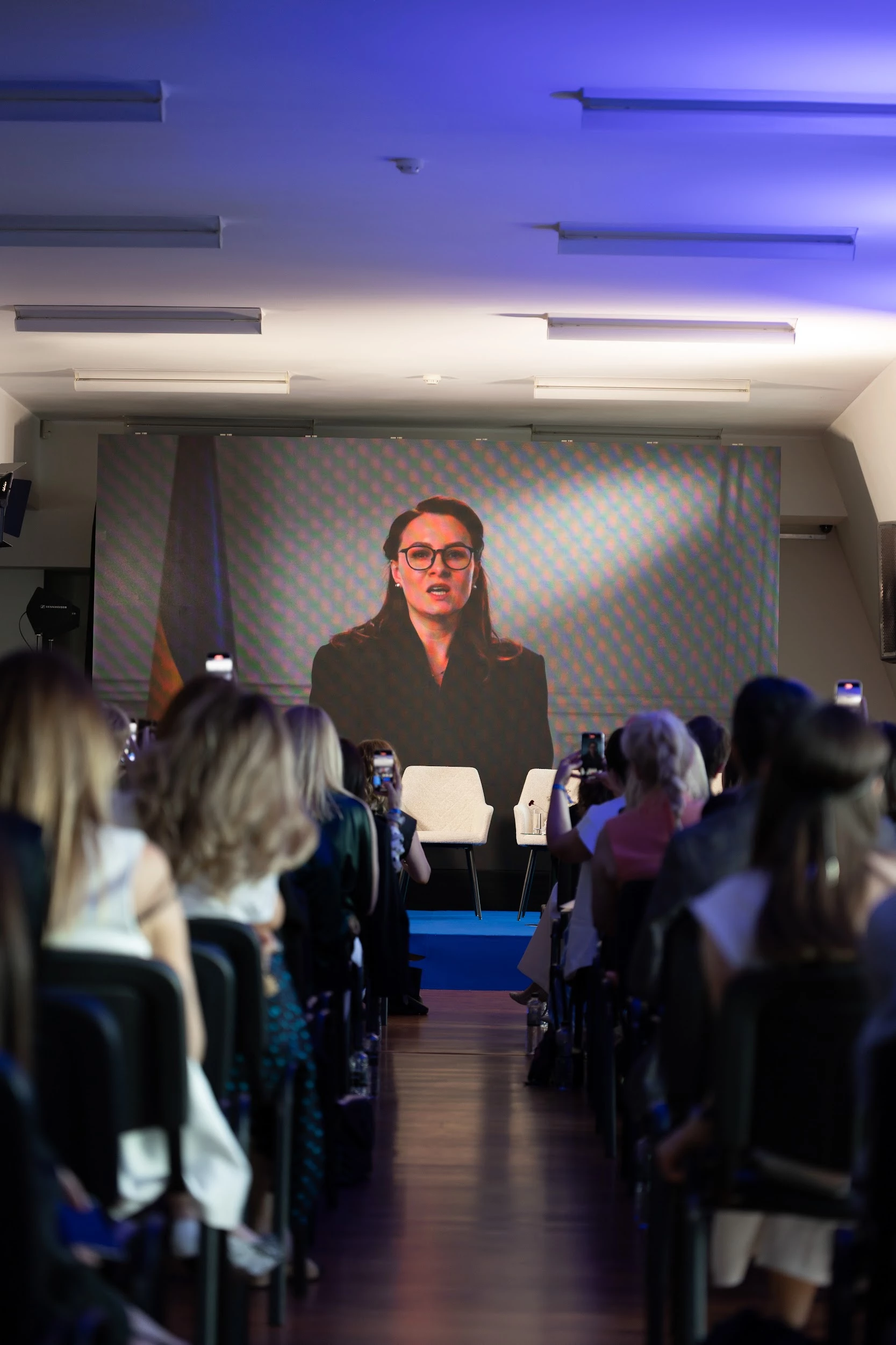 Відеозвернення Юлії Свириденко Відеозвернення Юлії Свириденко