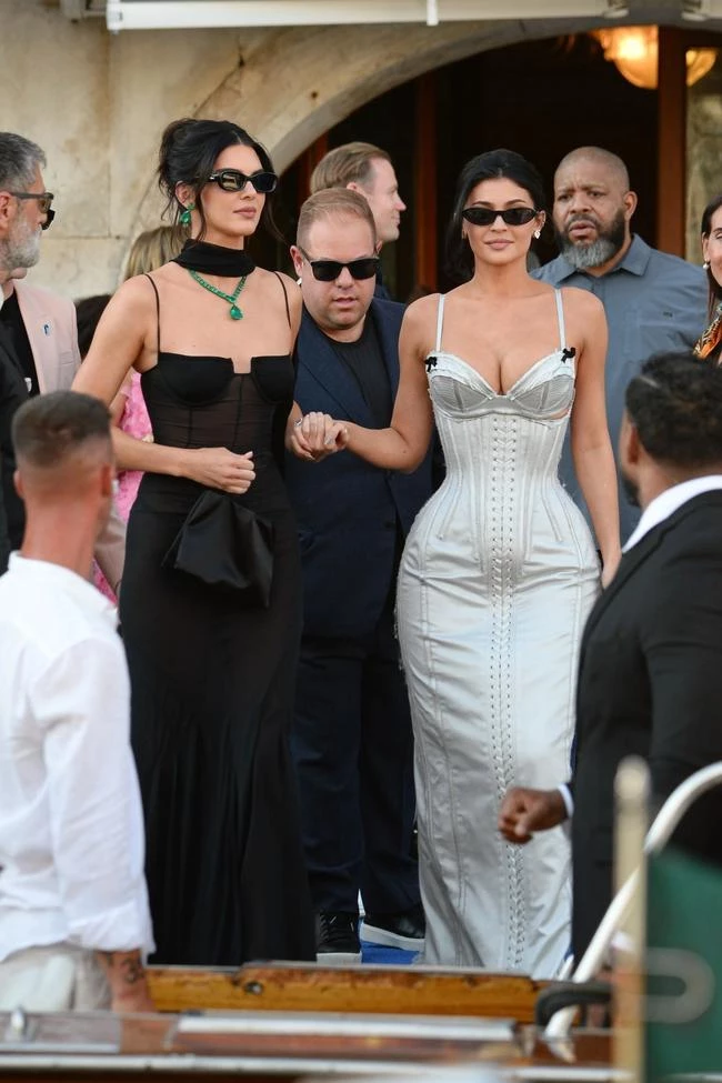 Кендалл Дженнер та Кайлі Дженнер. Photo: Getty Images Кендалл Дженнер та Кайлі Дженнер. Photo: Getty Images