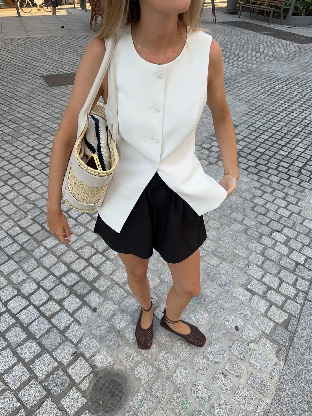 Instagram @sara_yaben