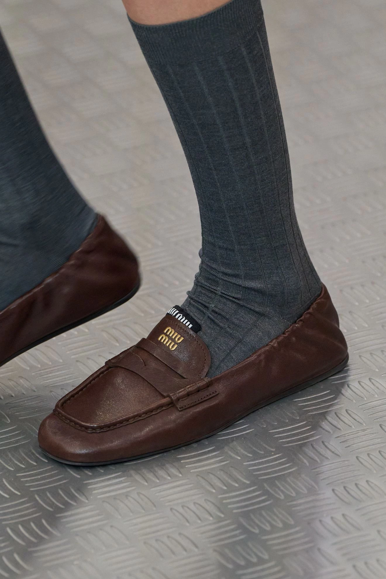 Miu Miu весна-літо 2025. Photo: Alessandro Viero