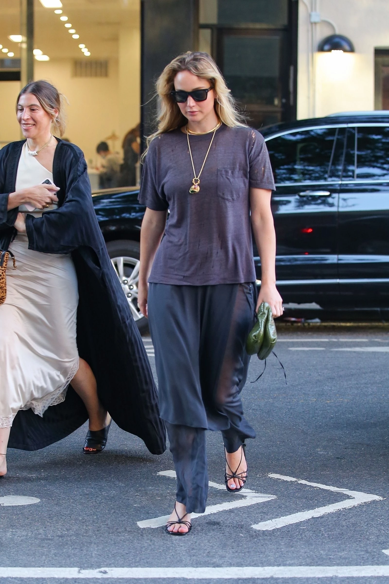 Дженніфер Лоуренс Дженніфер Лоуренс