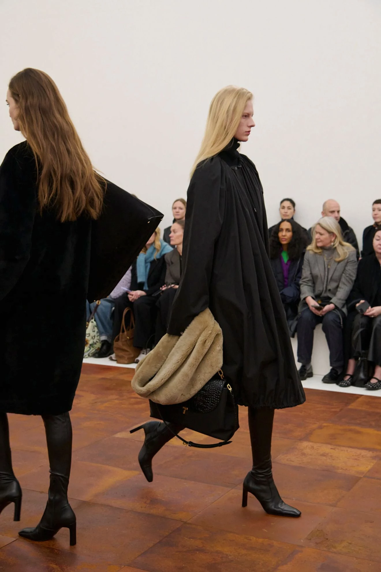 Toteme осінь-зима 2025/2026 