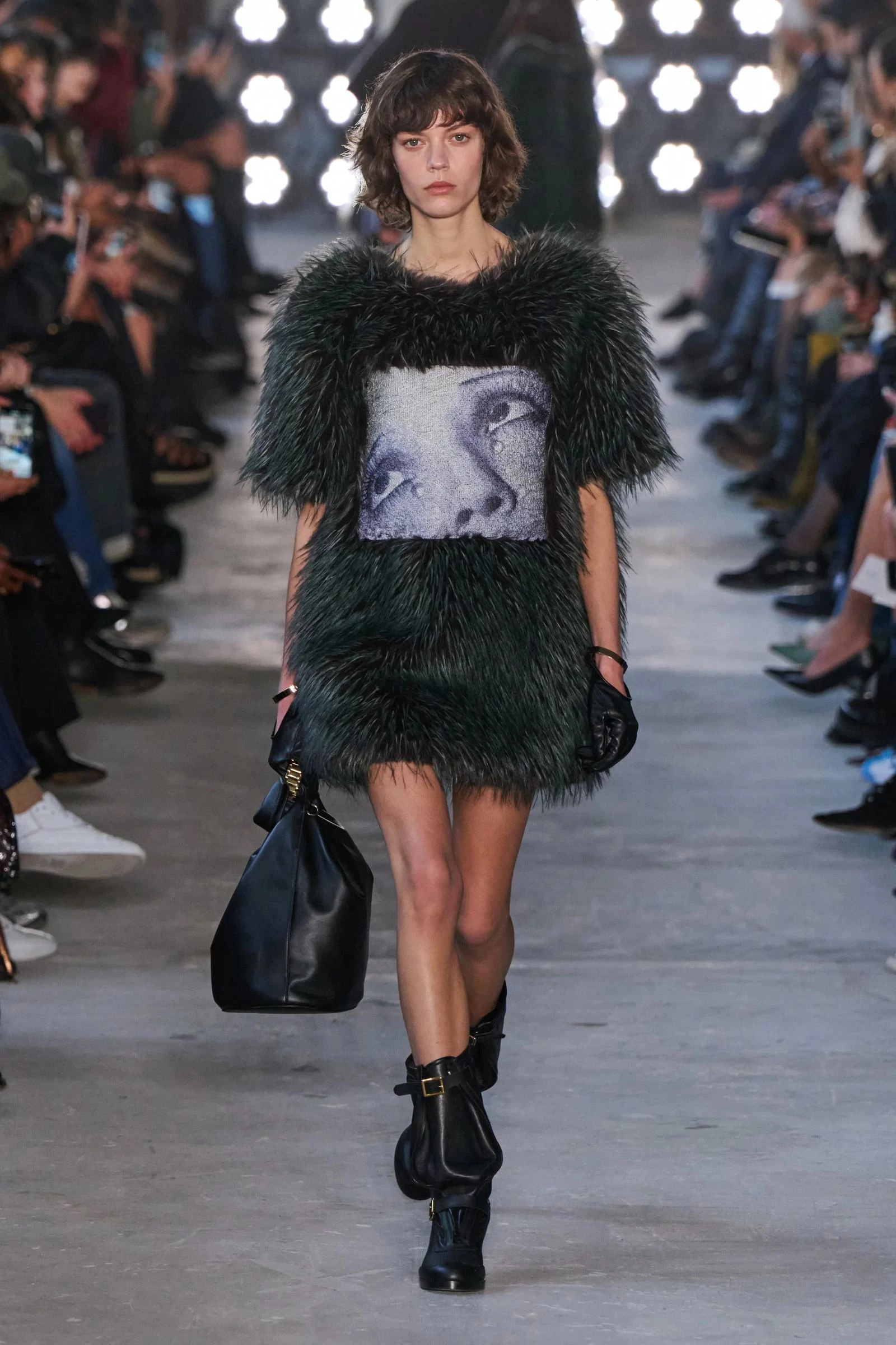 Sacai осінь-зима 2025/2026 Sacai осінь-зима 2025/2026