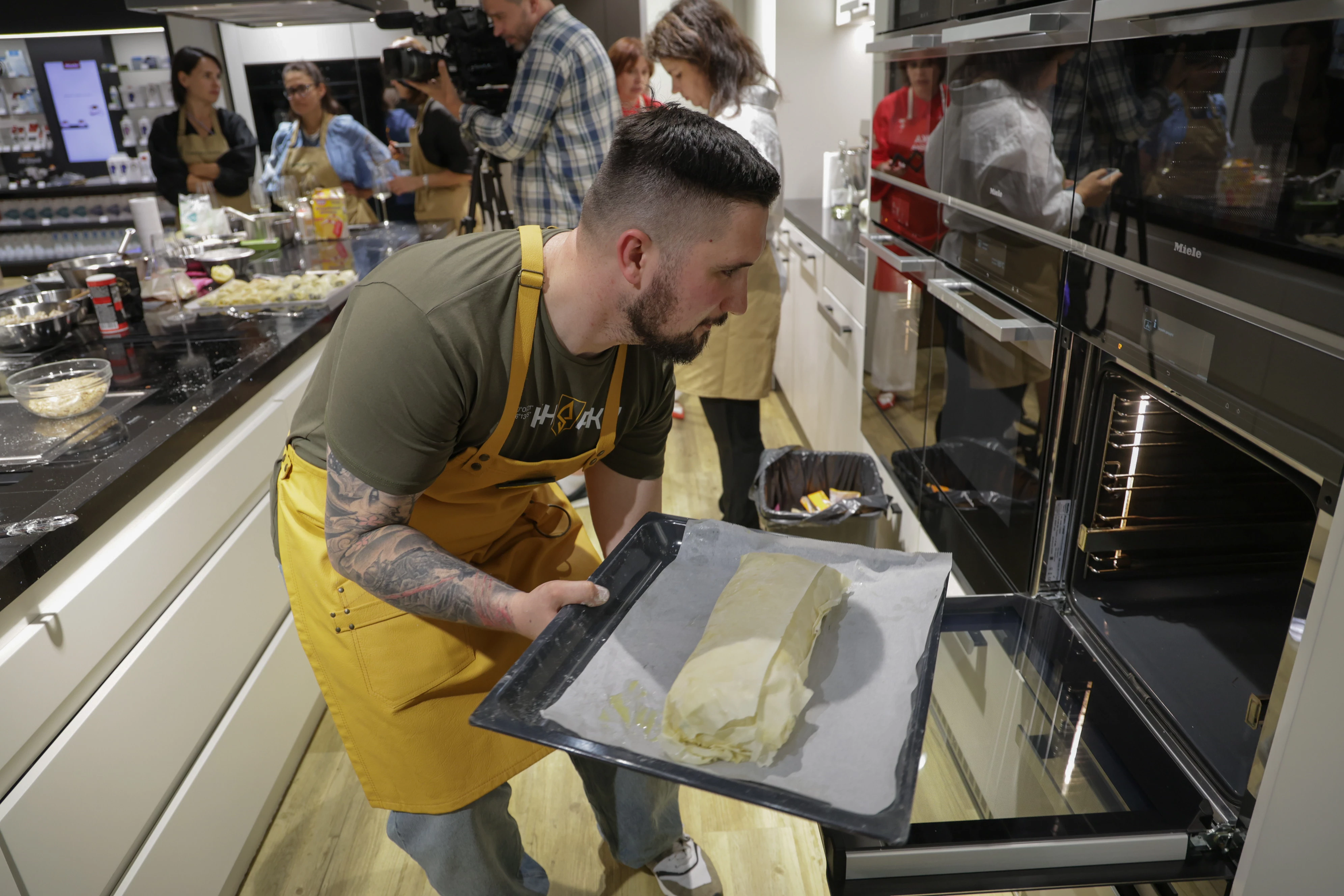 Майстер-клас з приготування пирогів до Дня Незалежності України