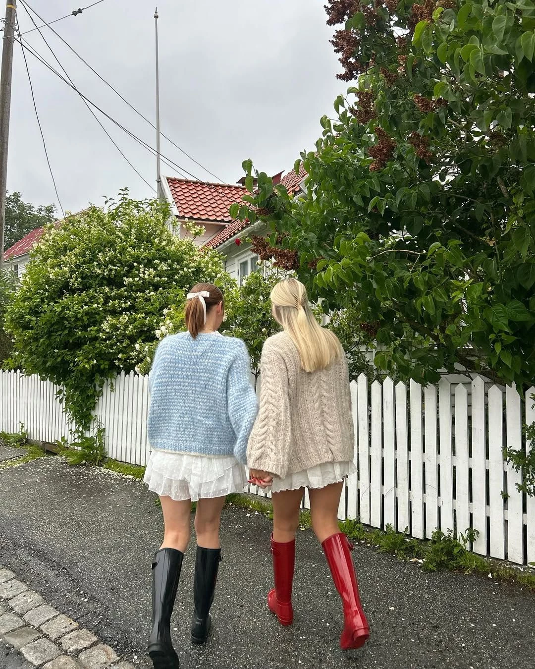 Instagram: @ceccilinn Instagram: @ceccilinn