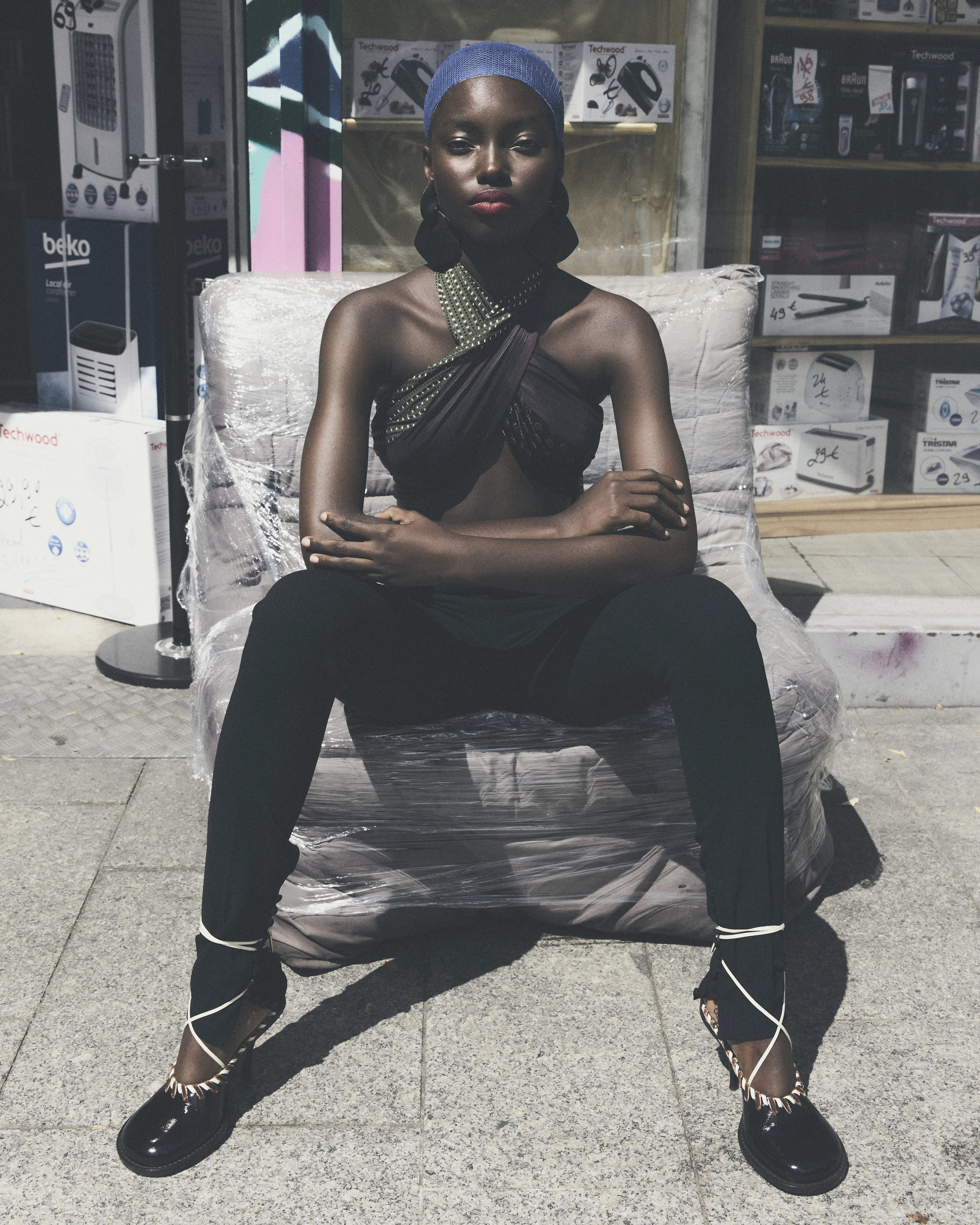 Образ Dries van Noten, сережки Monies