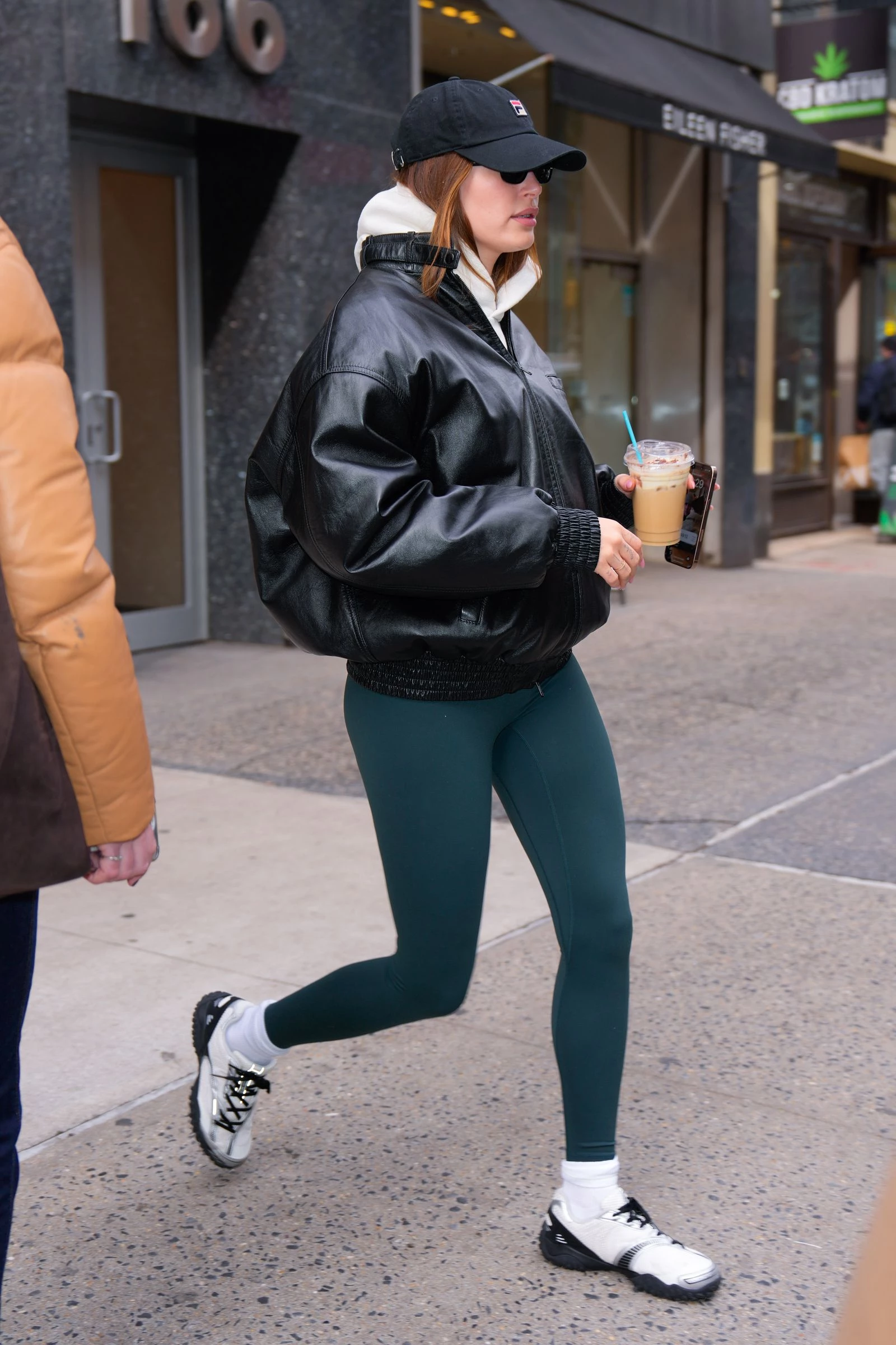 Гейлі Бібер