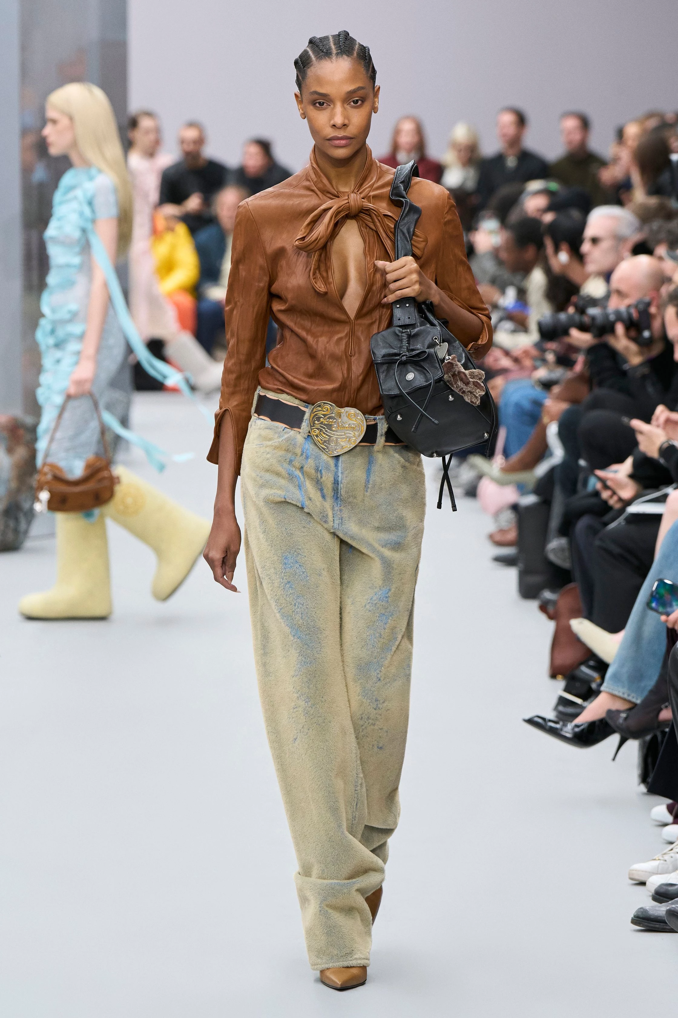 Acne Studios осінь-зима 2025/2026 Acne Studios осінь-зима 2025/2026