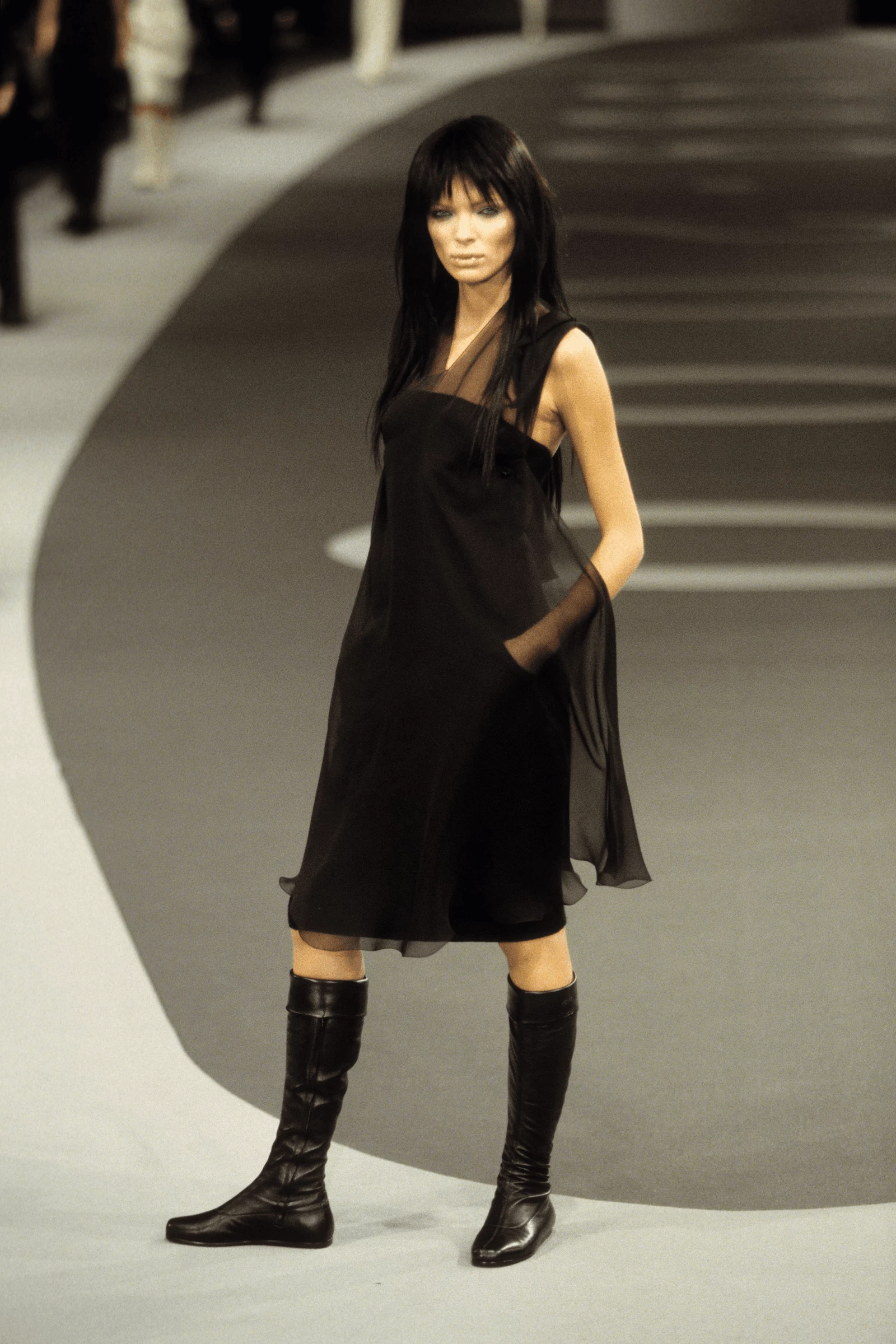 Chanel осінь-зима 1991/1992. Photo: Guy Marineau/Gorunway