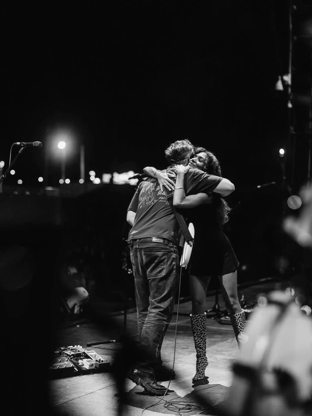 Instagram: @oliviadeano