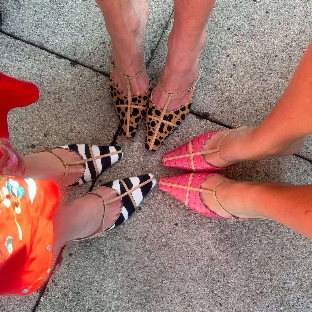 Instagram: @alexachung