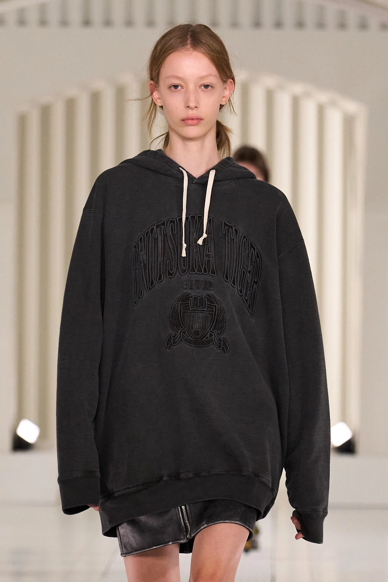 Onitsuka Tiger весна-літо 2026. Photo: Launchmetrics Onitsuka Tiger весна-літо 2026. Photo: Launchmetrics