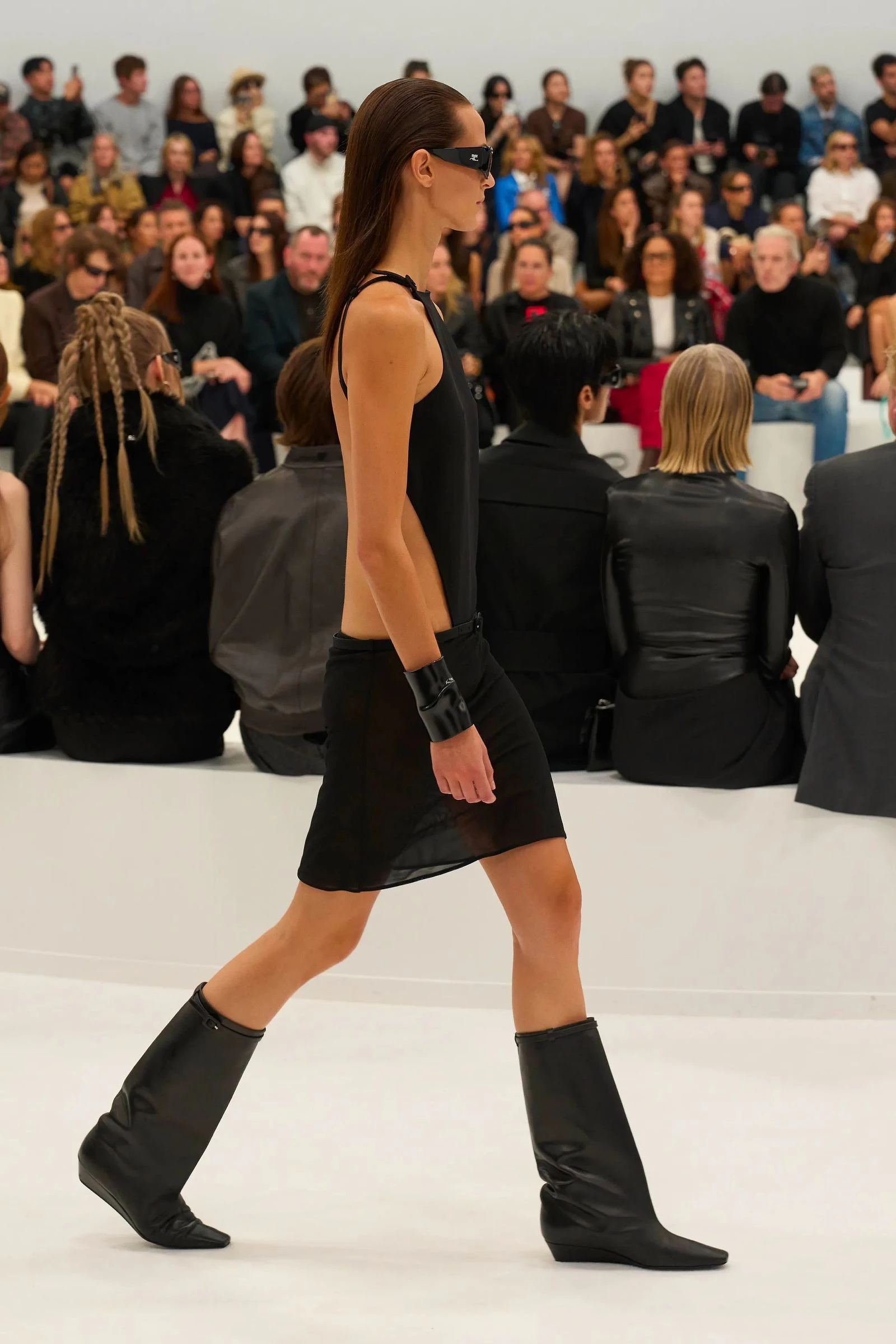 Courrèges весна-літо 2026 Courrèges весна-літо 2026