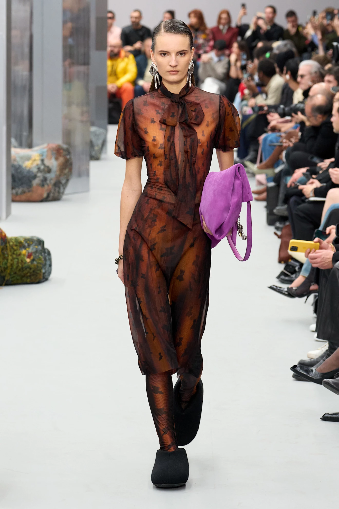 Acne Studio осінь-зима 2025/2026. Photo: Launchmetrics