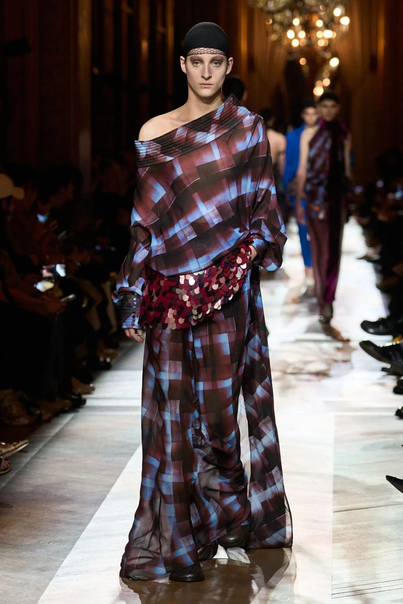 Dries Van Noten осінь-зима 2025/2026. Photo: Umberto Fratini / Gorunway