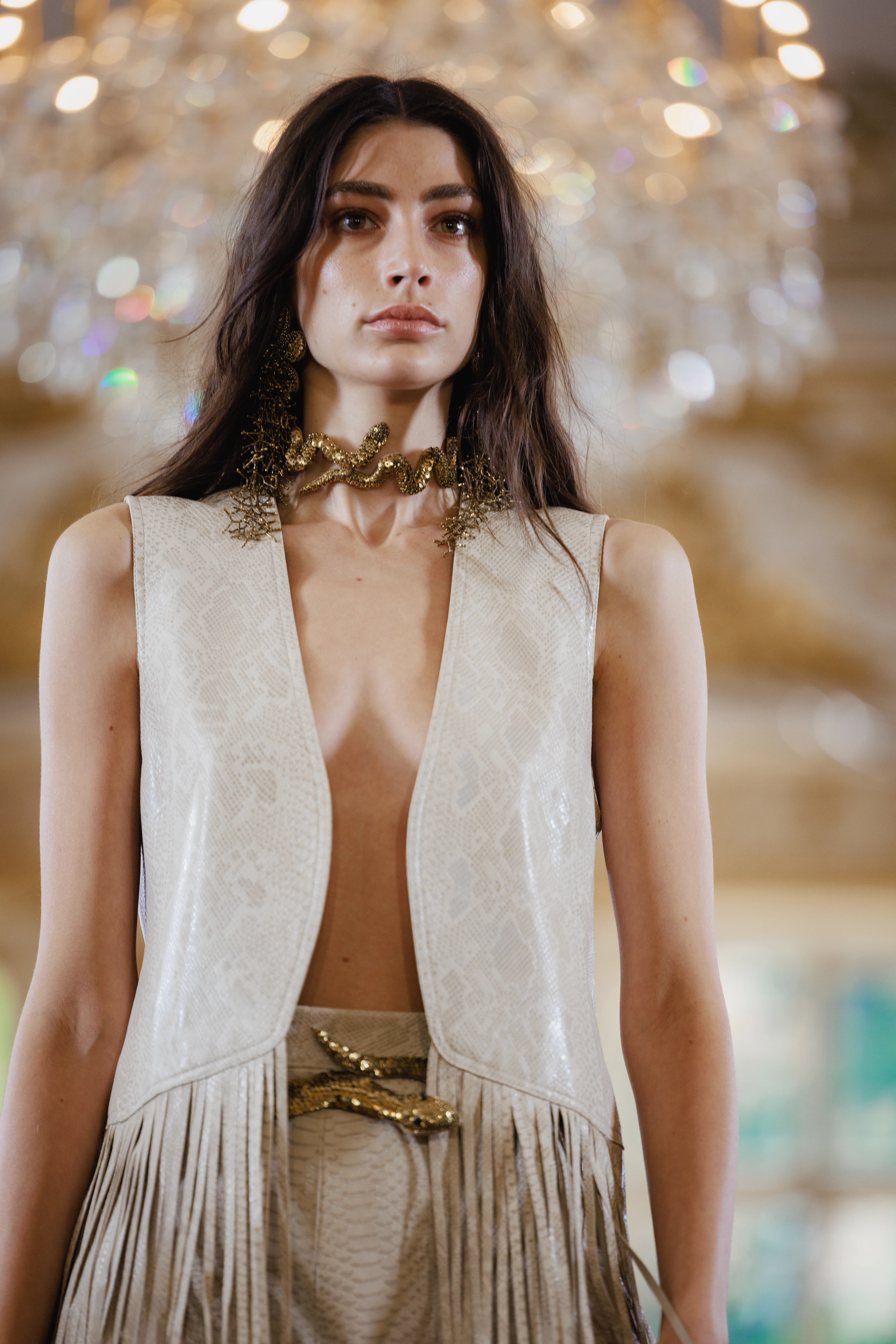 Photo Courtesy of Moda Productions Photo Courtesy of Moda Productions