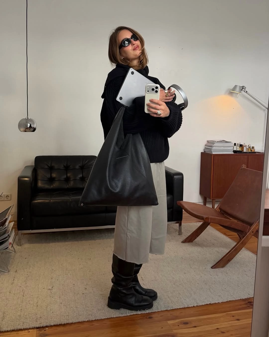 Instagram @sina.anjulie