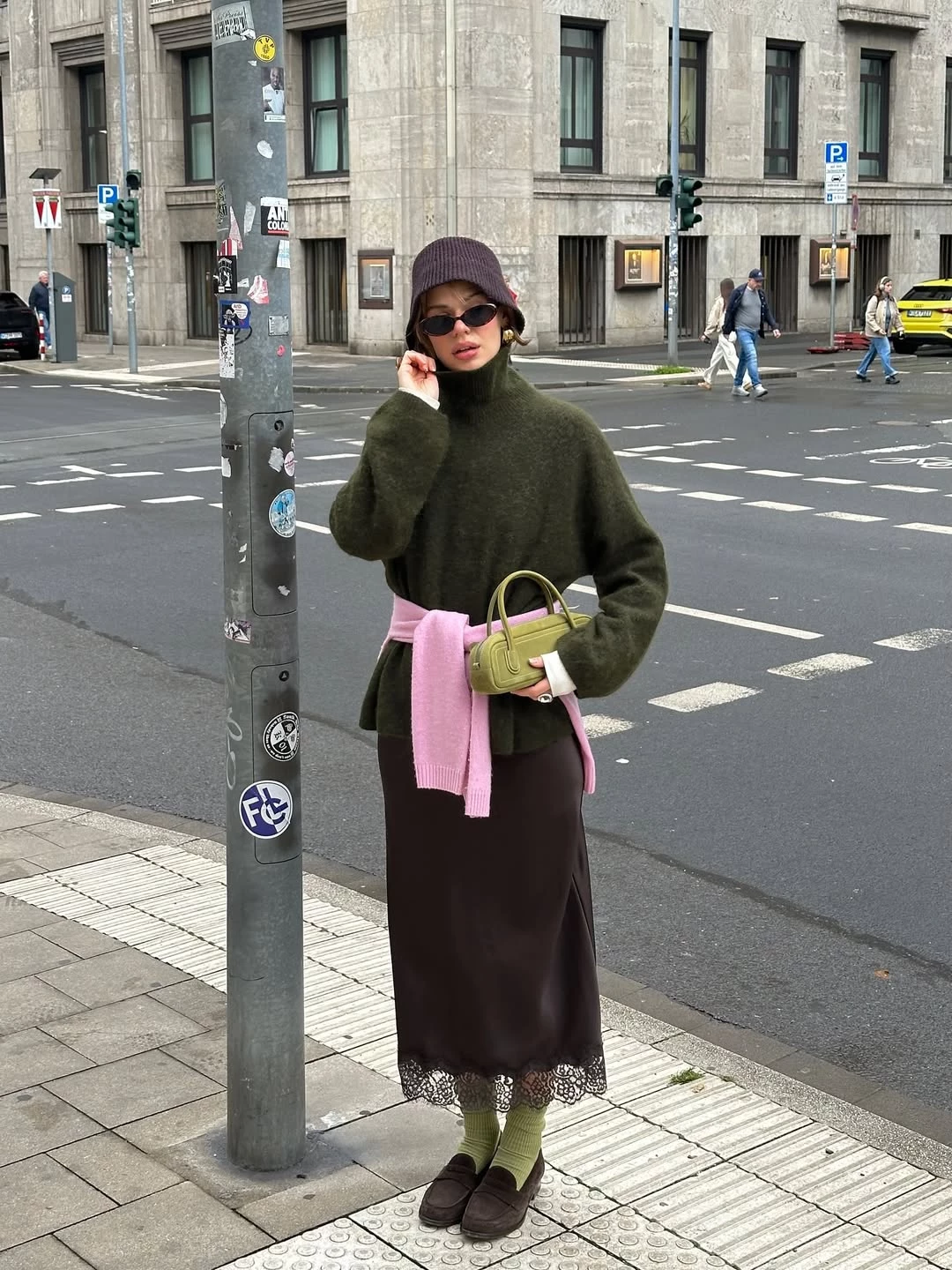 Instagram @linda.sza