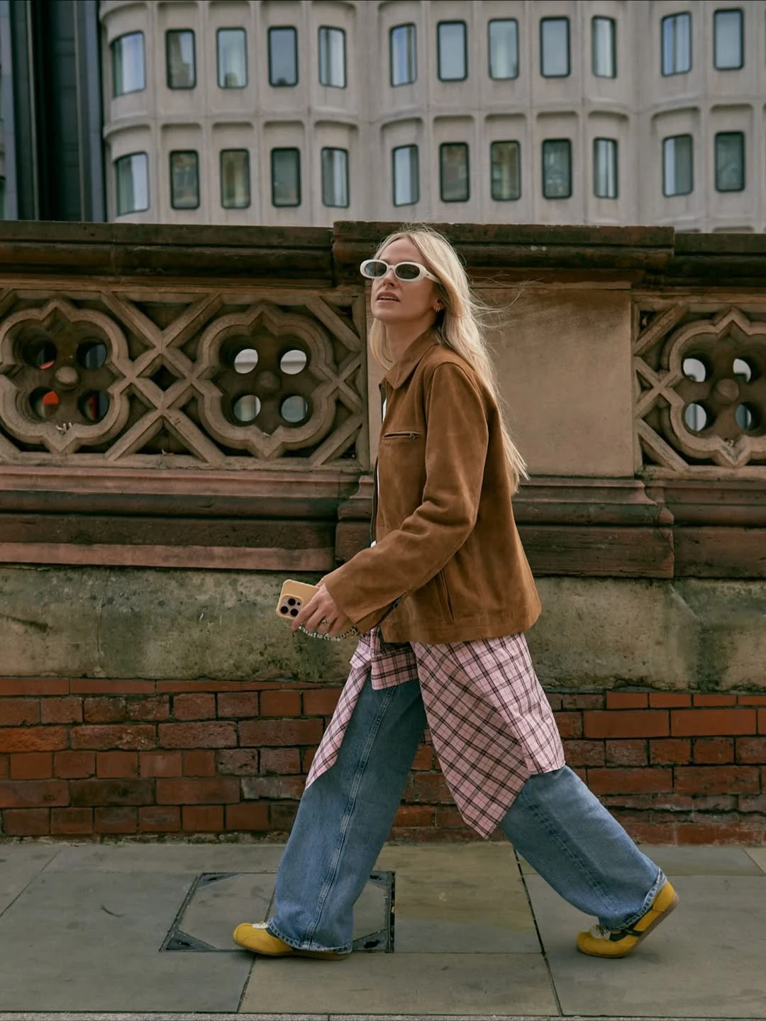 Instagram @joannalari Instagram @joannalari