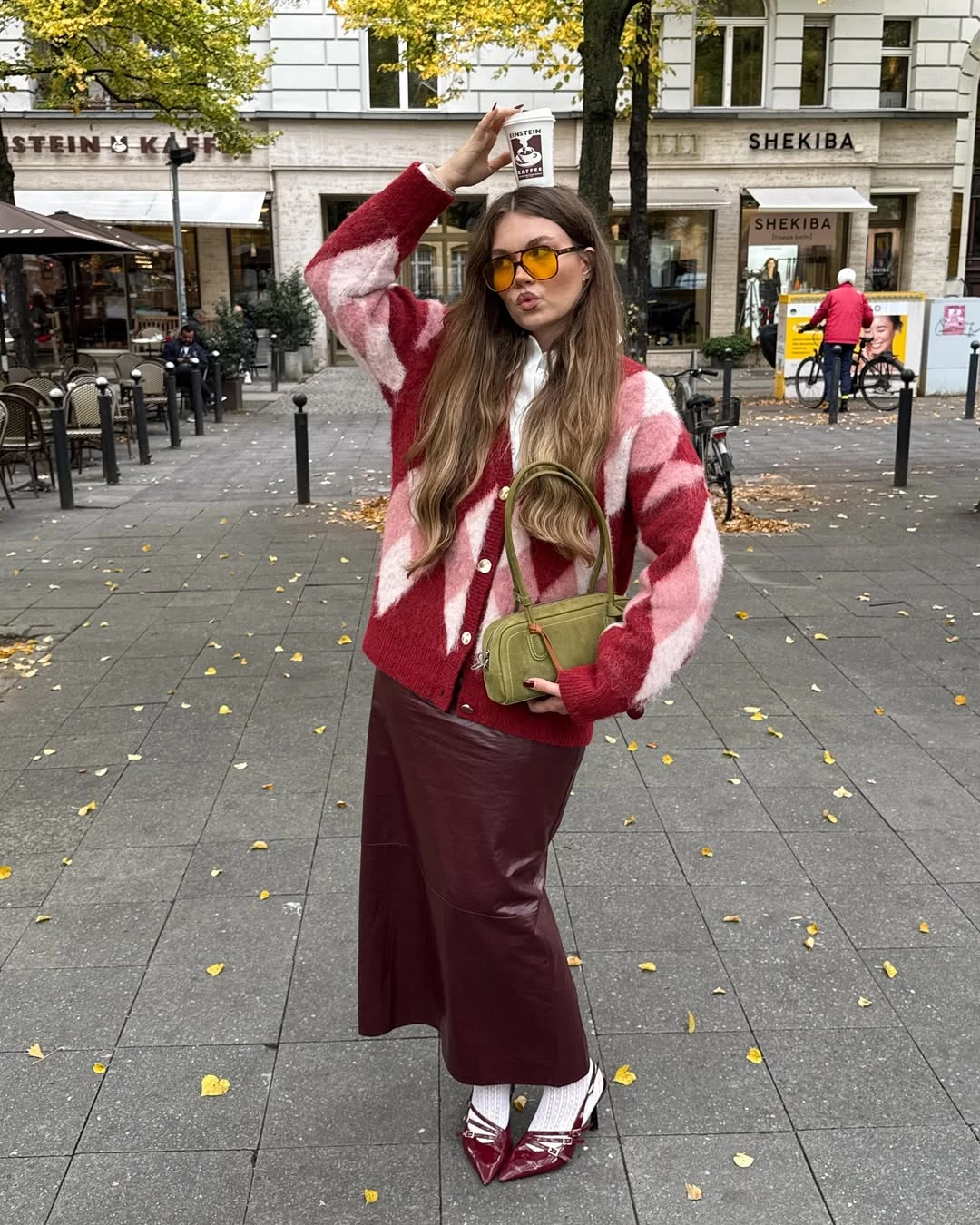 Instagram @fernanda_reads Instagram @fernanda_reads