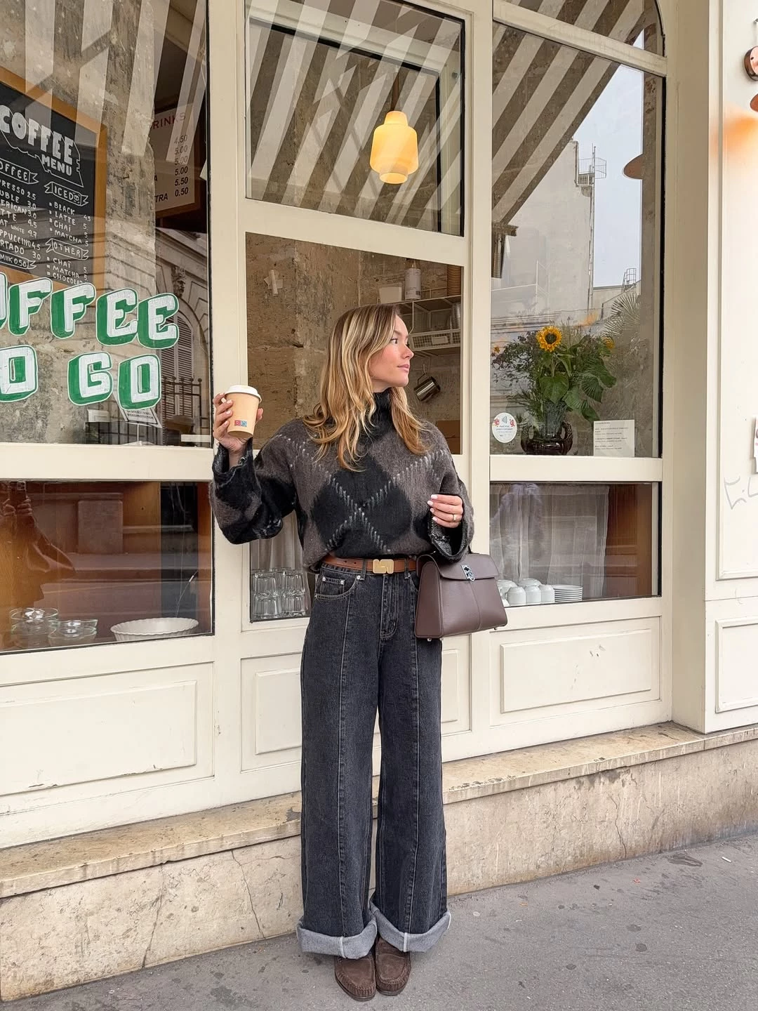 Instagram @ines.frassint