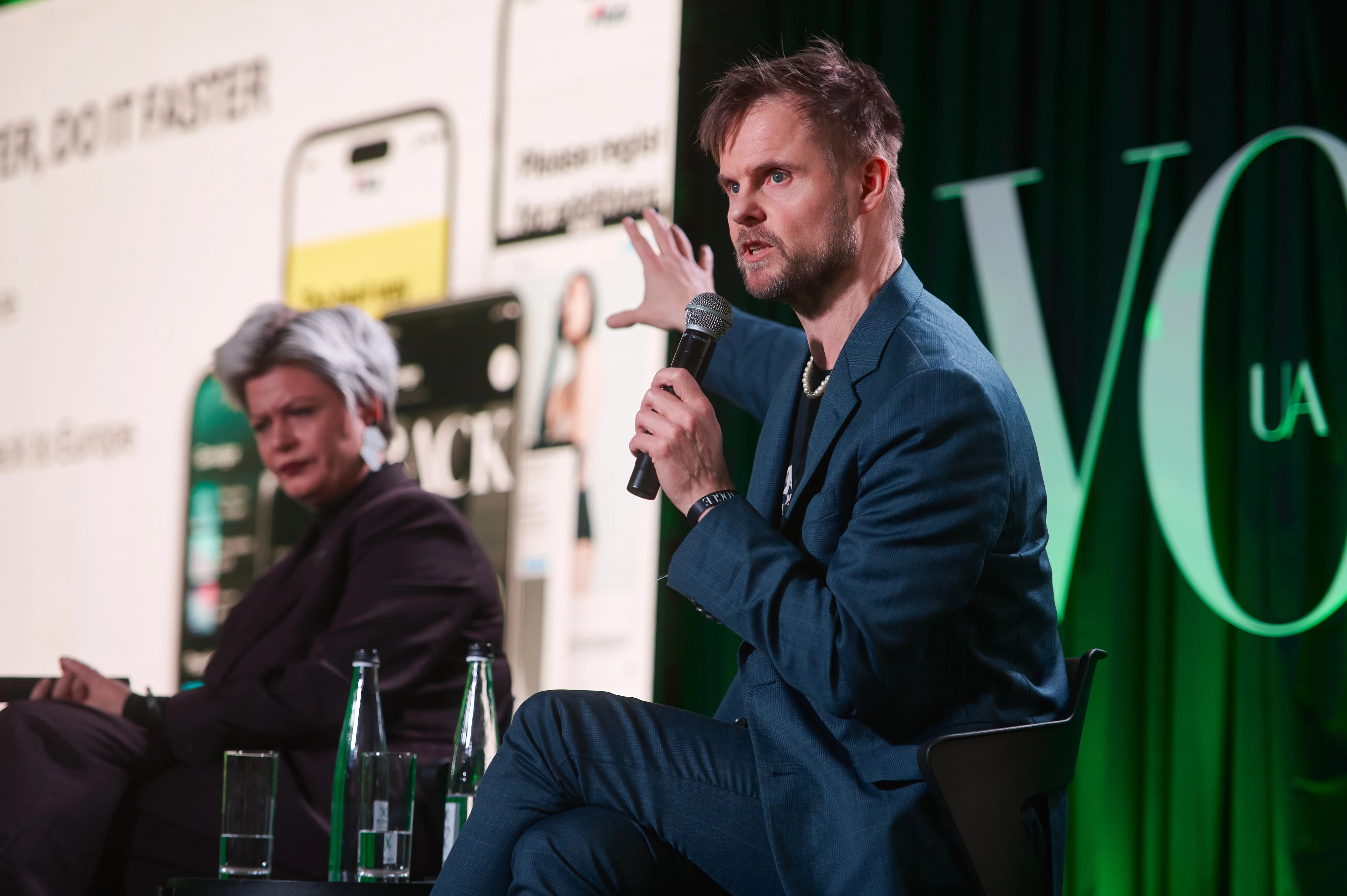 Ліса Ланг та Фредрік Тімур