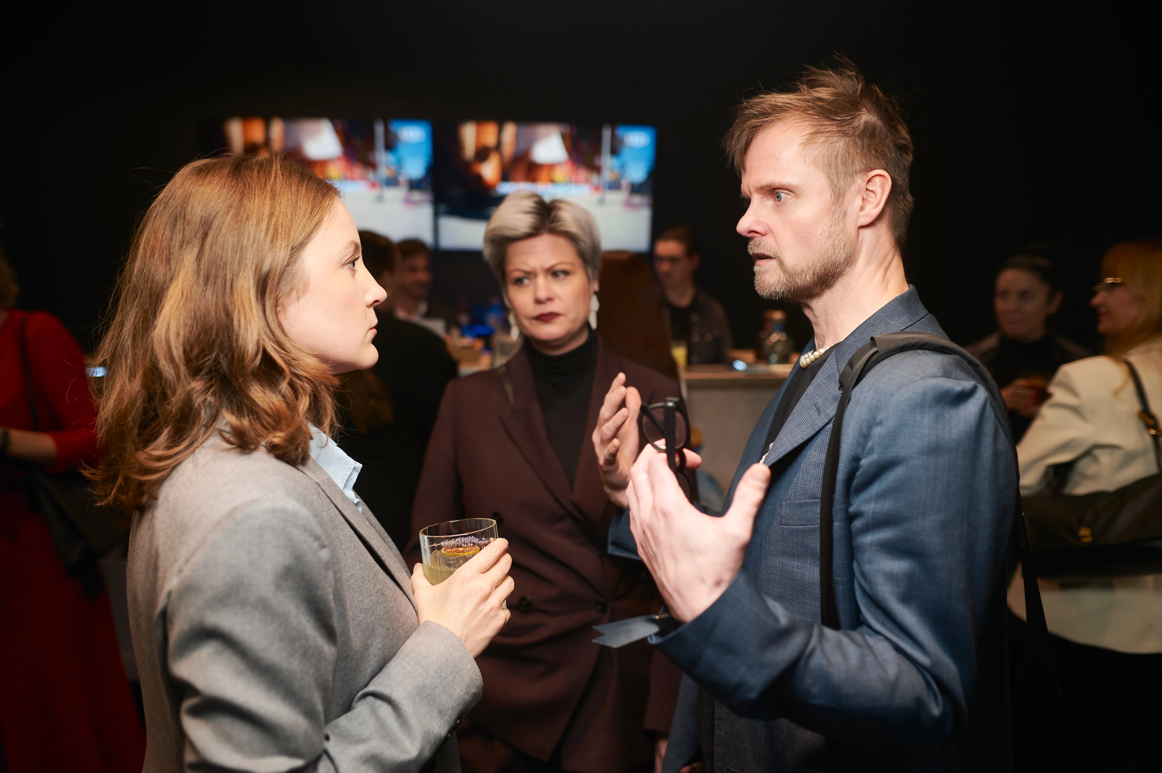 Ольга Курищук, Ліса Ланг та Фредрік Тімур