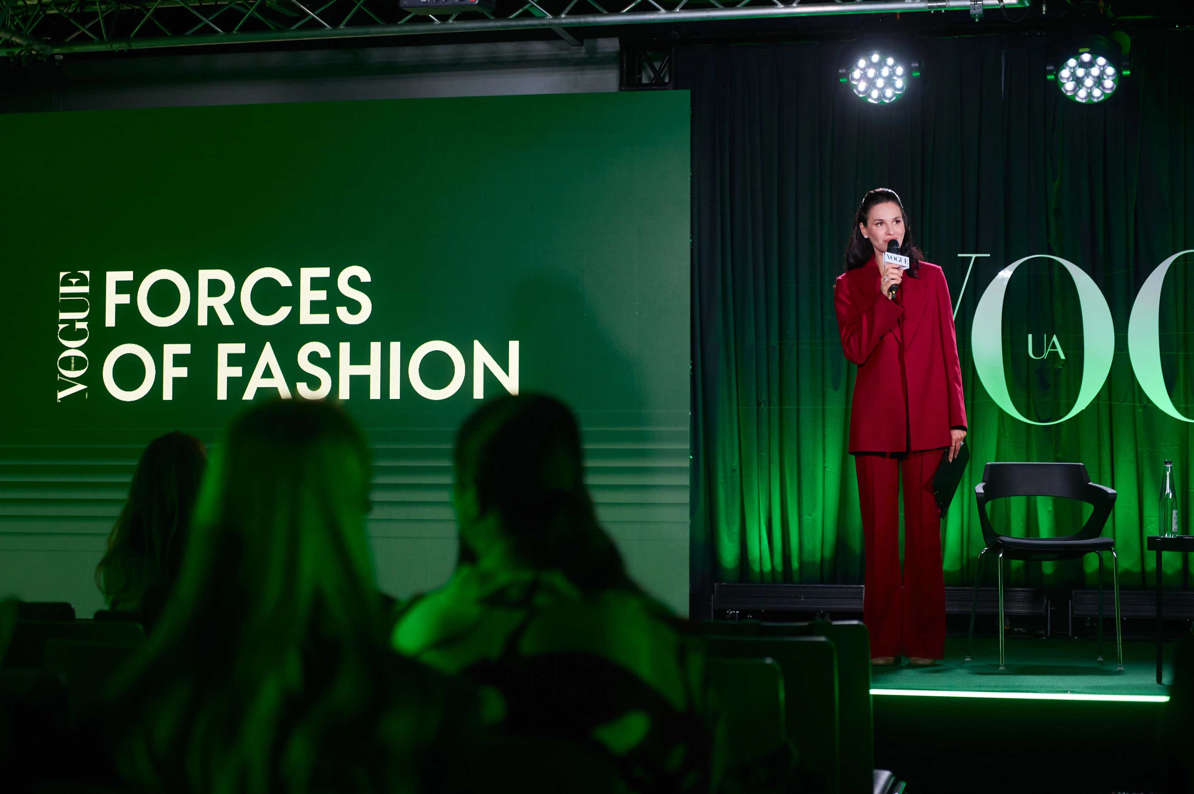 Маша Єфросиніна