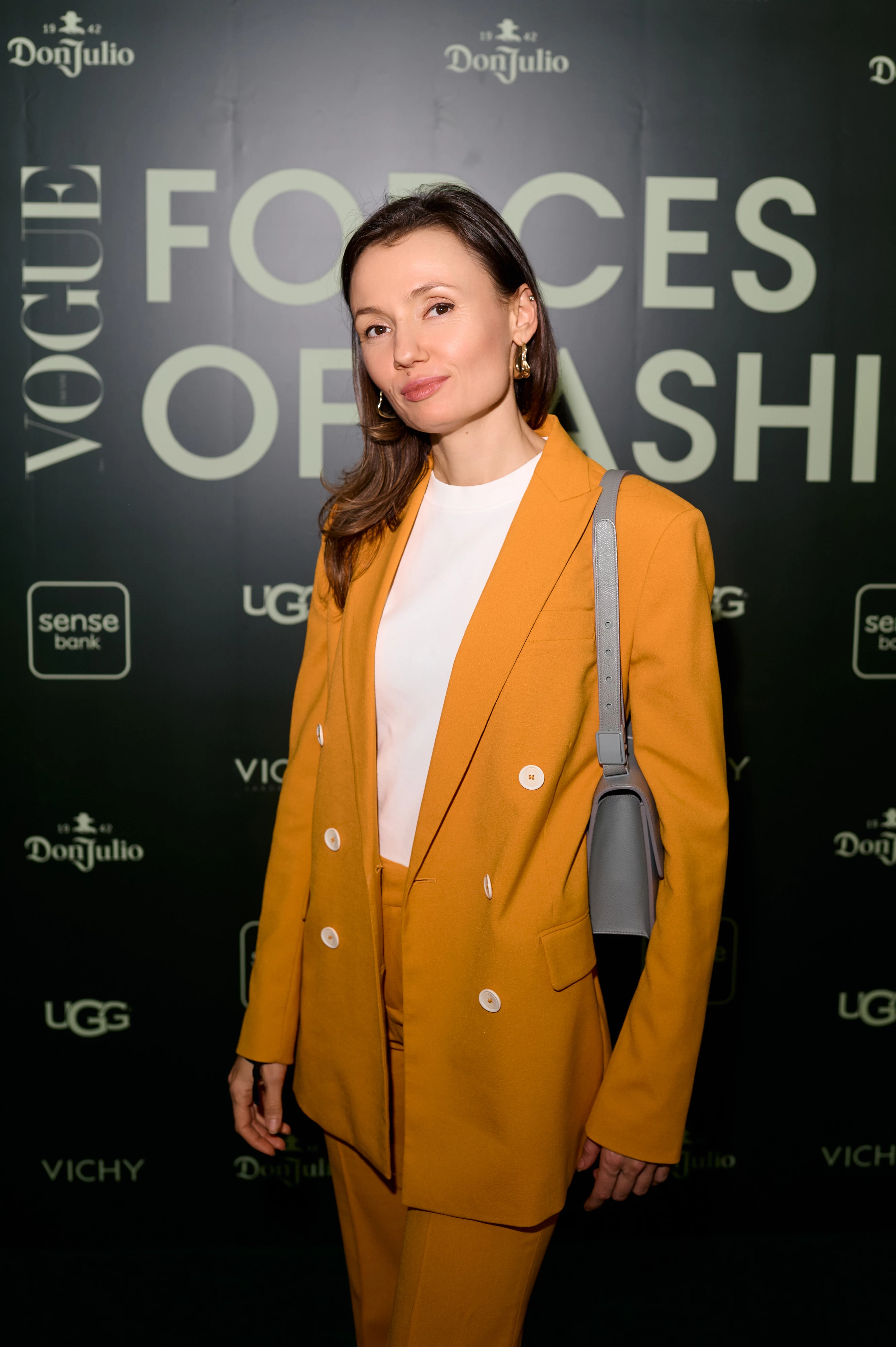 Вікторія Ембулатова