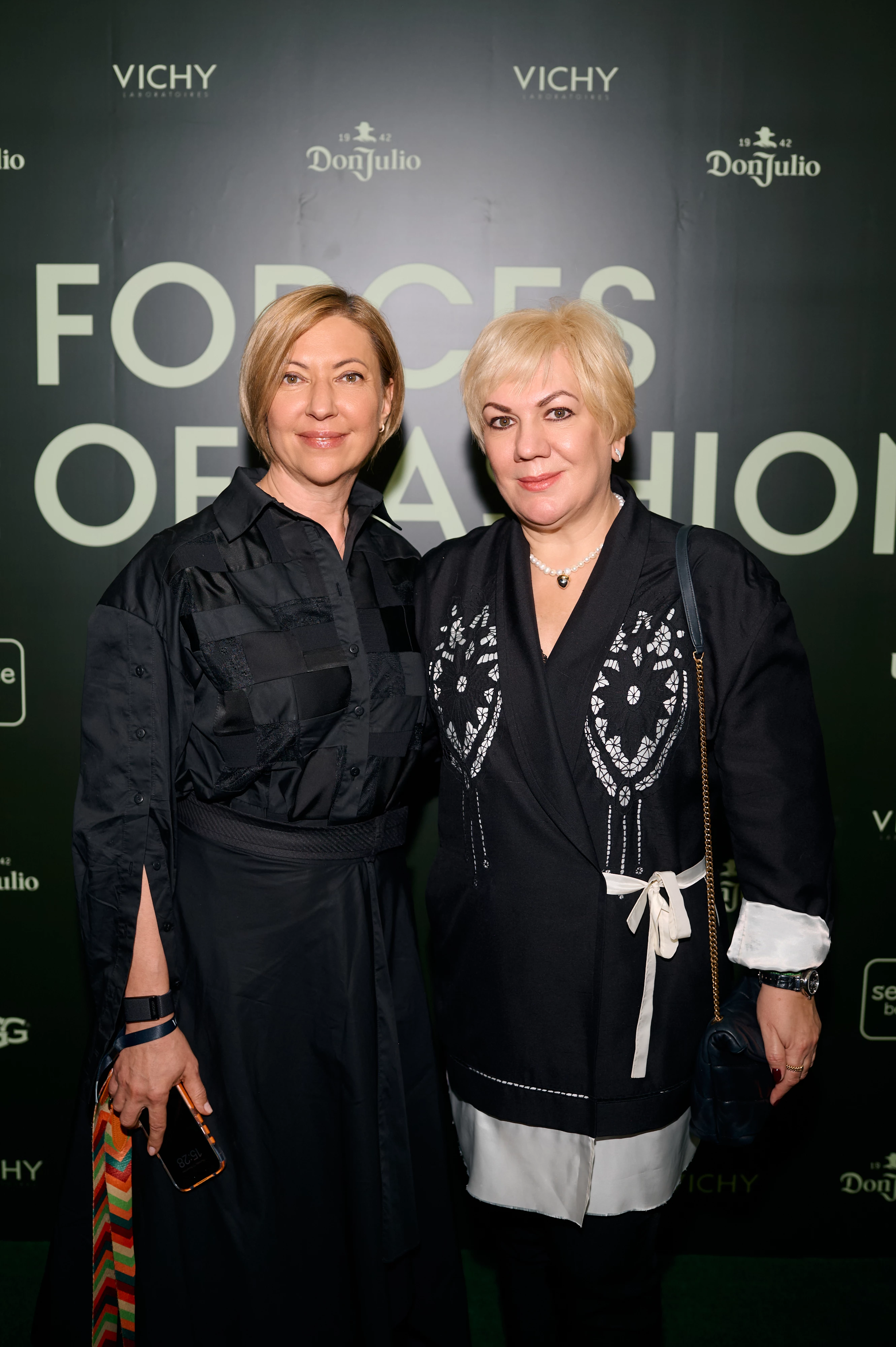 Євгенія Близнюк та Ірина Зоря