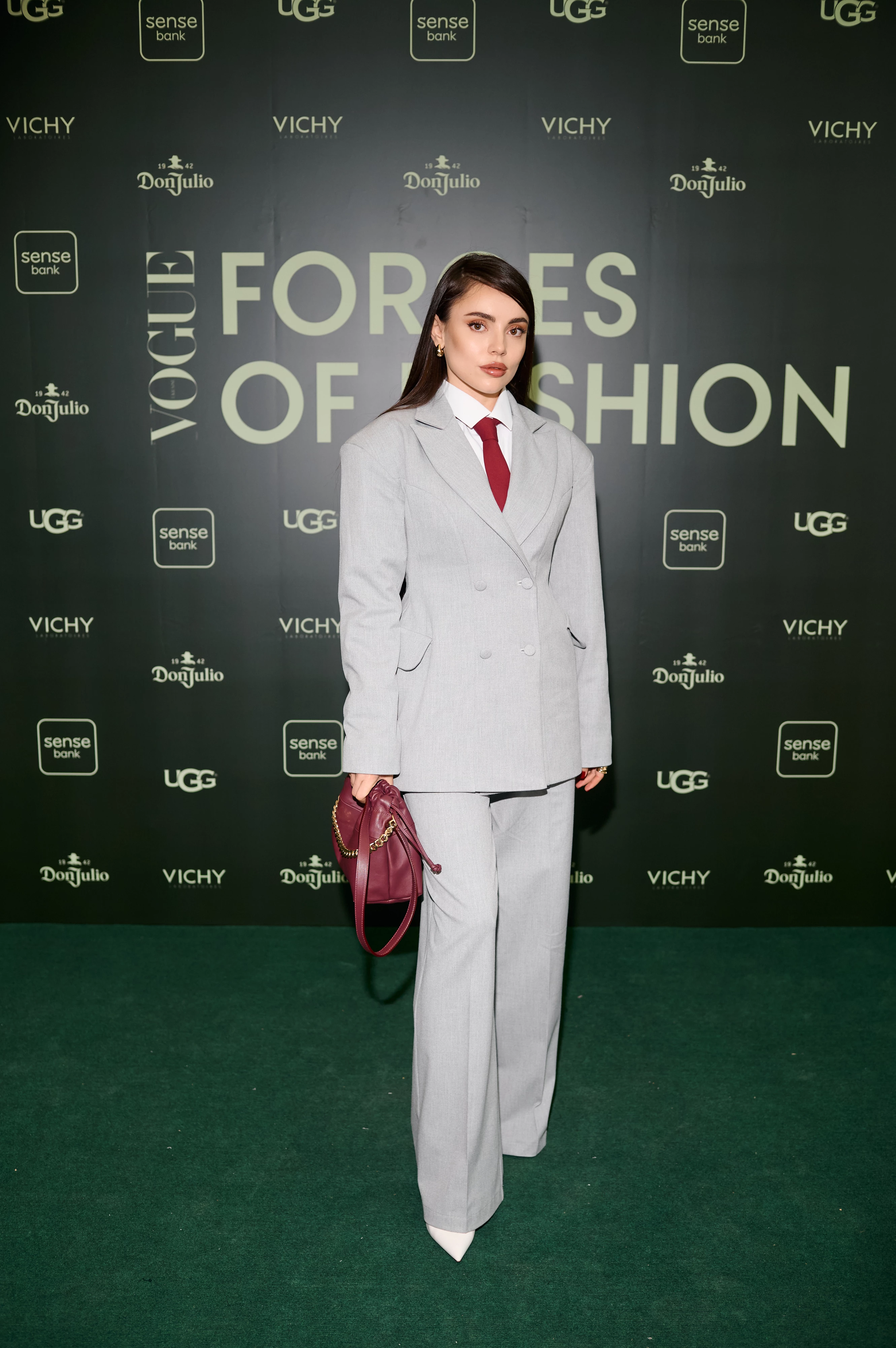 Аліна Йовдій