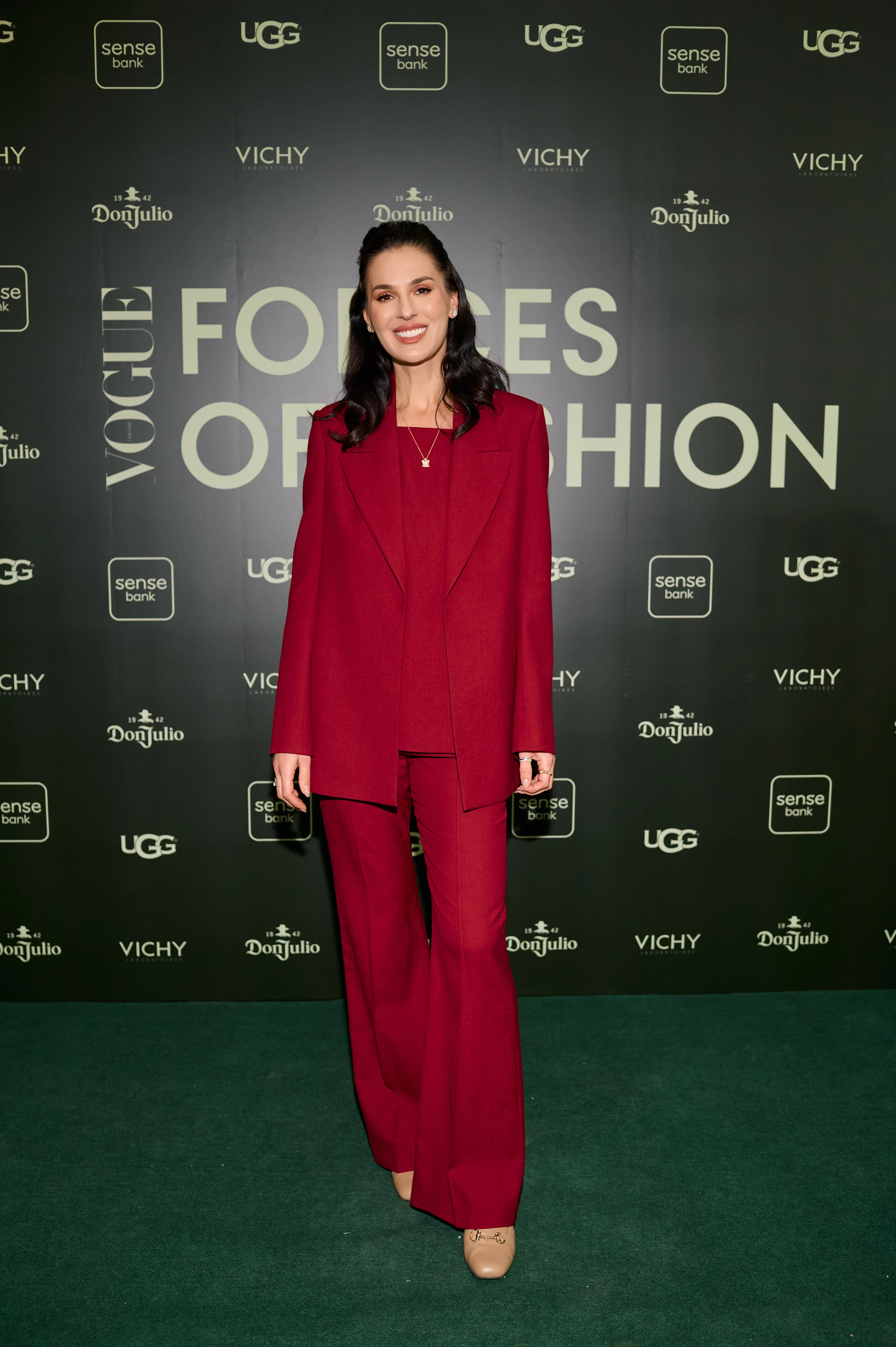 Маша Єфросиніна