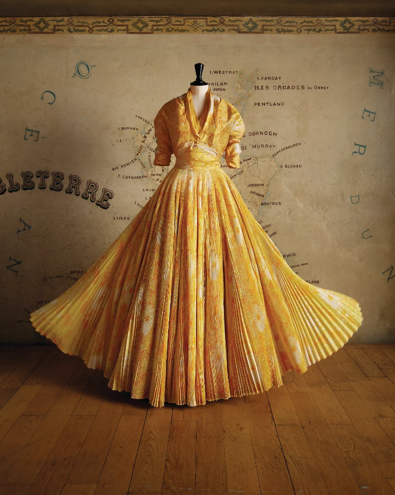 Сукня Marcel Pagnol з колекції весна-літо 1952, Dior Haute Couture Сукня Marcel Pagnol з колекції весна-літо 1952, Dior Haute Couture