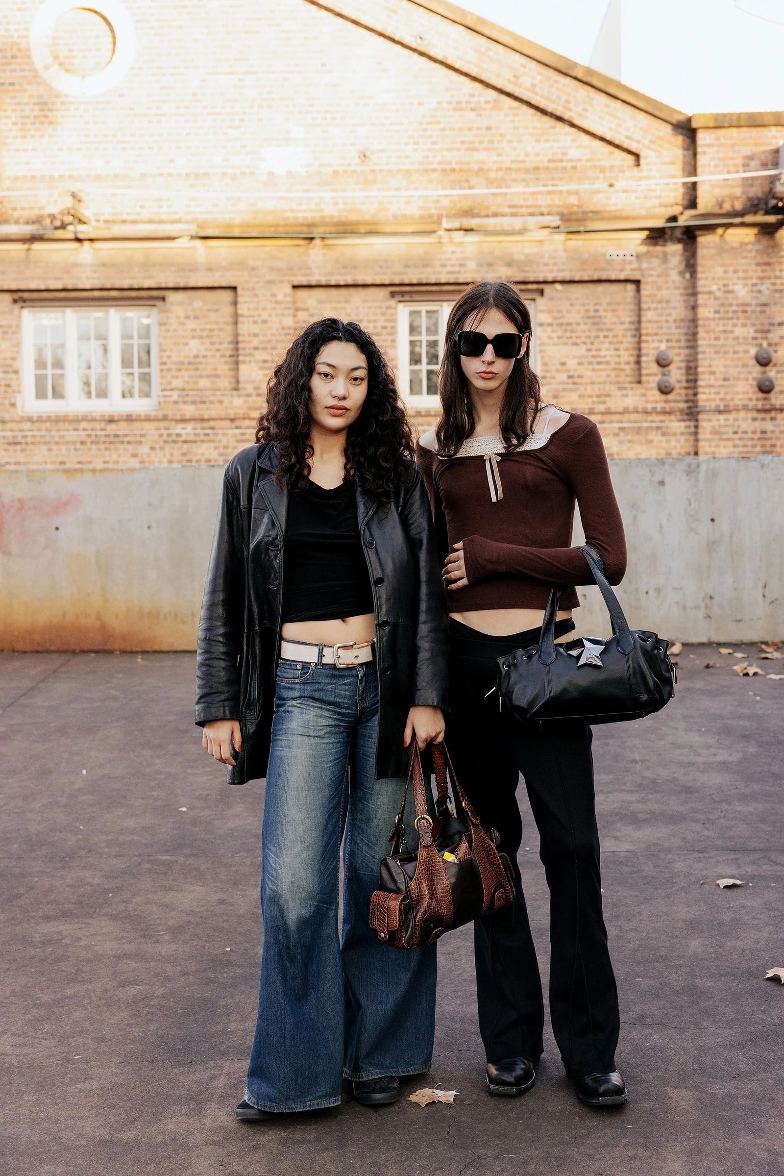 Штани з посадкою на стегнах у 2025 році. Photo: Liz Sunshine