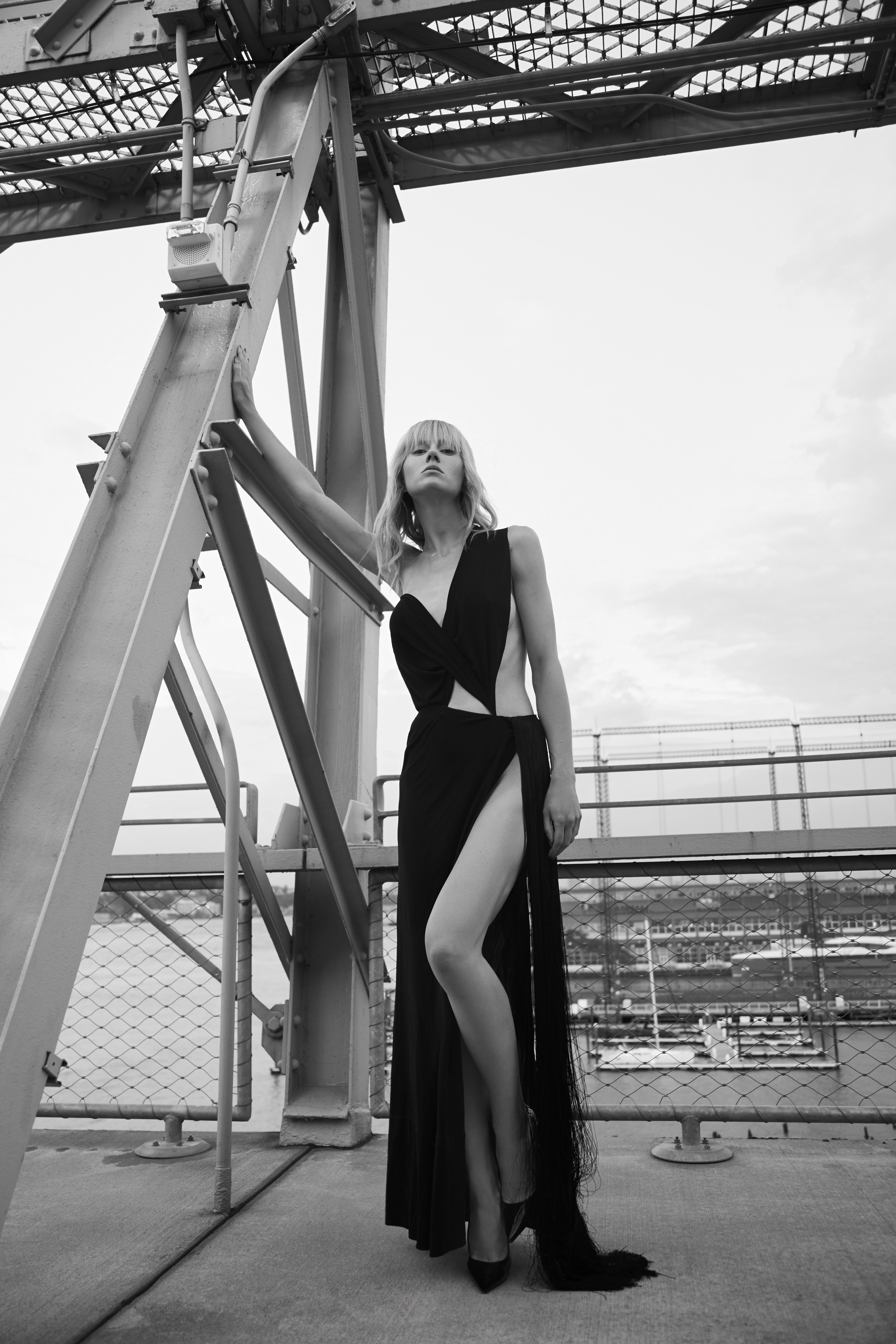 Сукня та туфлі, усе – Dsquared2 Сукня та туфлі, усе – Dsquared2