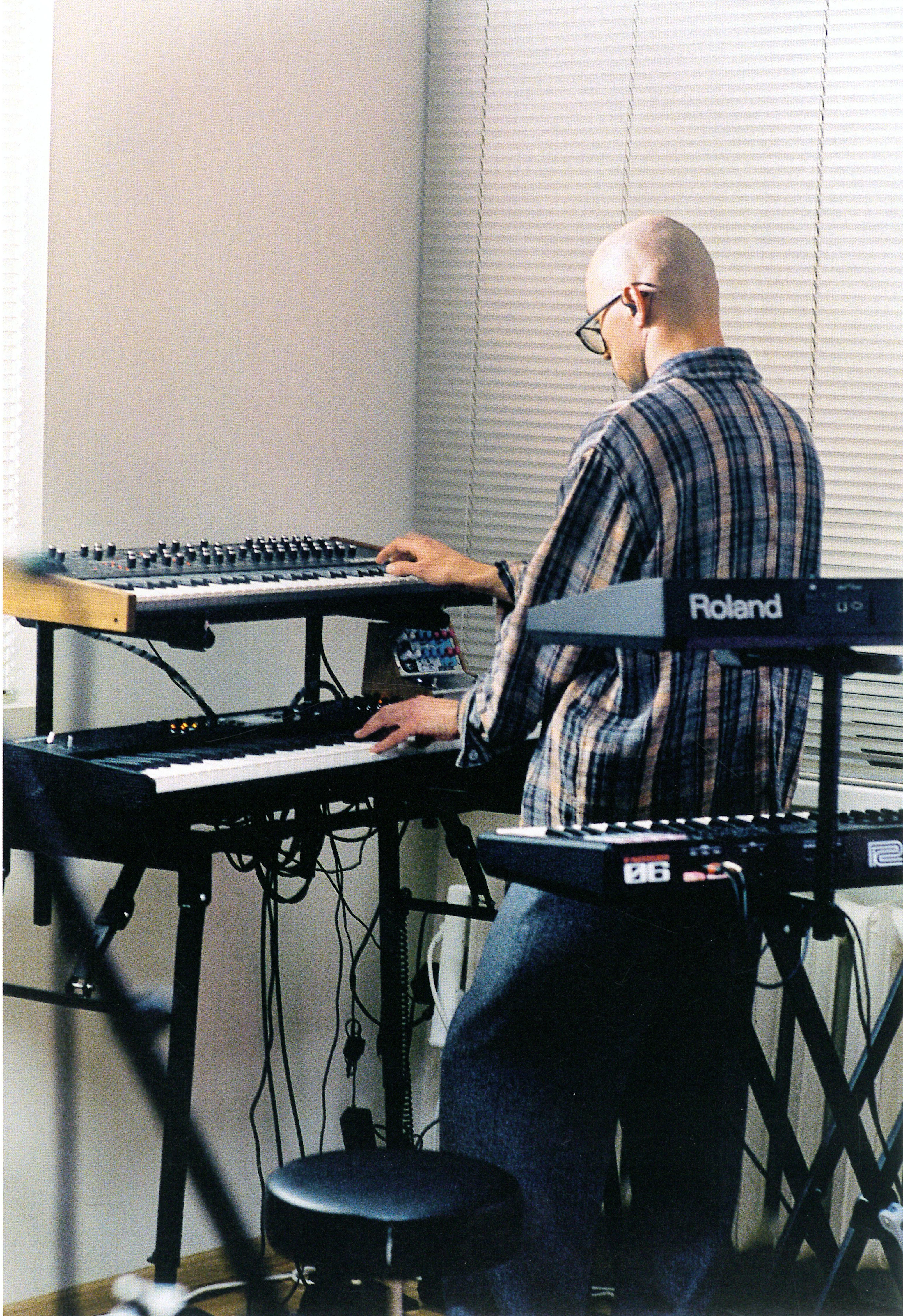 Олександр Мильніков, клавіші LATEXFAUNA