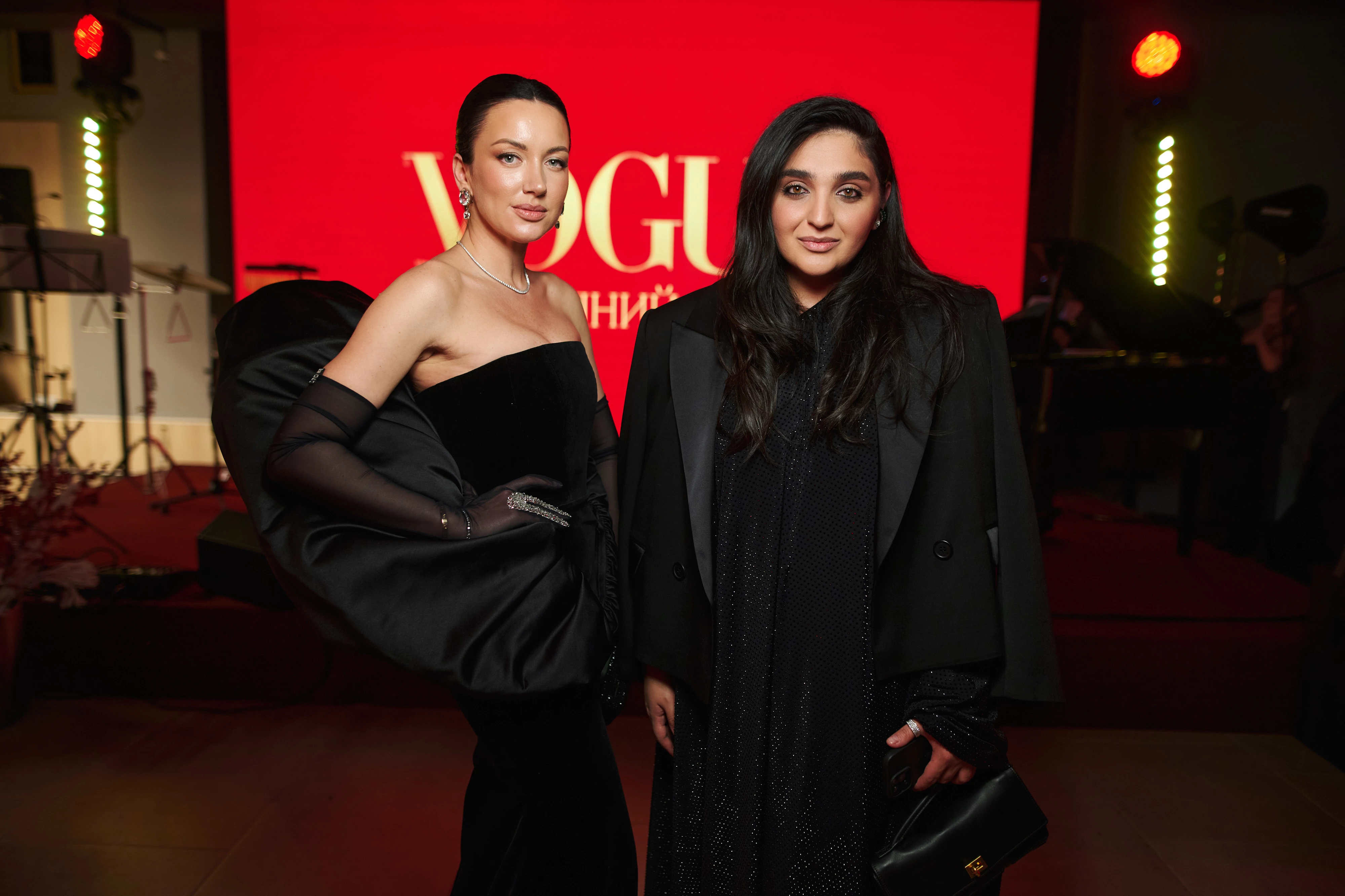 Вікторія Умаханова та Ельвіра Гасанова