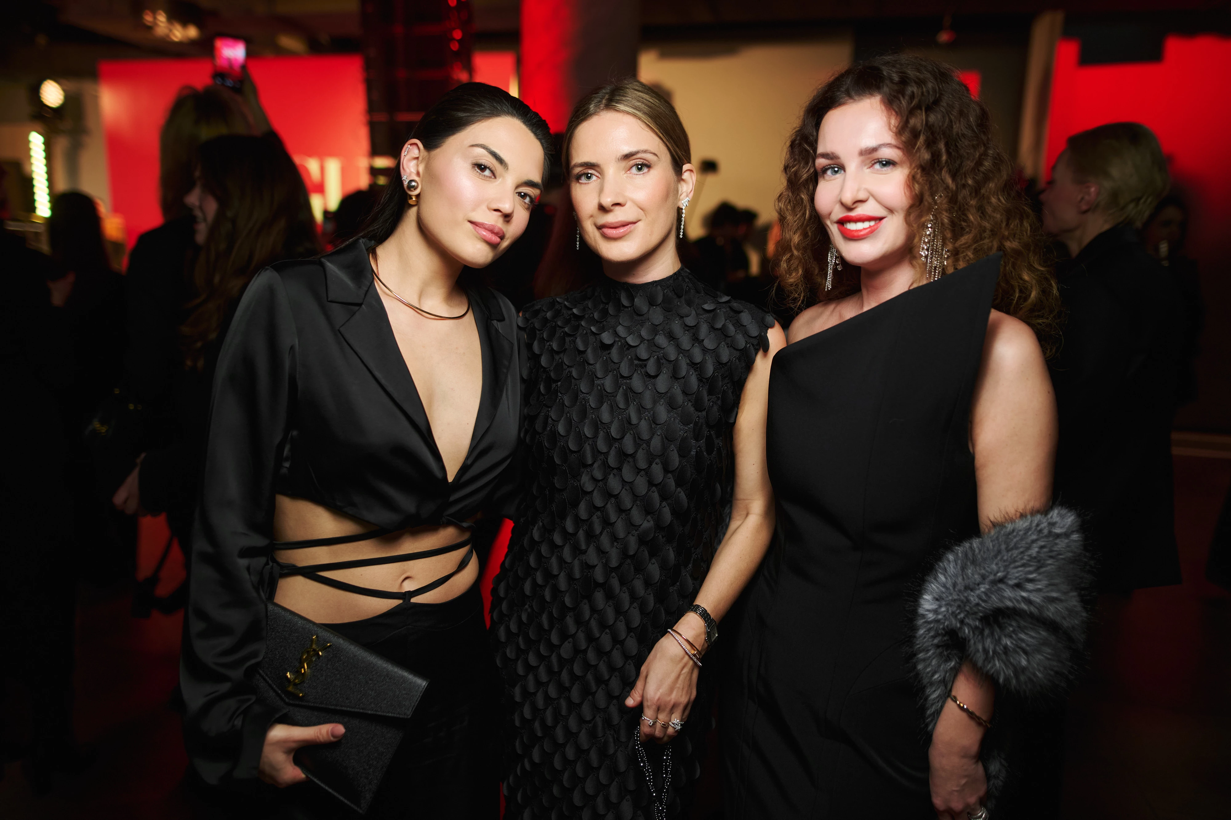 Аліна Лепська, Аліна Долініна та Юлія Ярмолюк