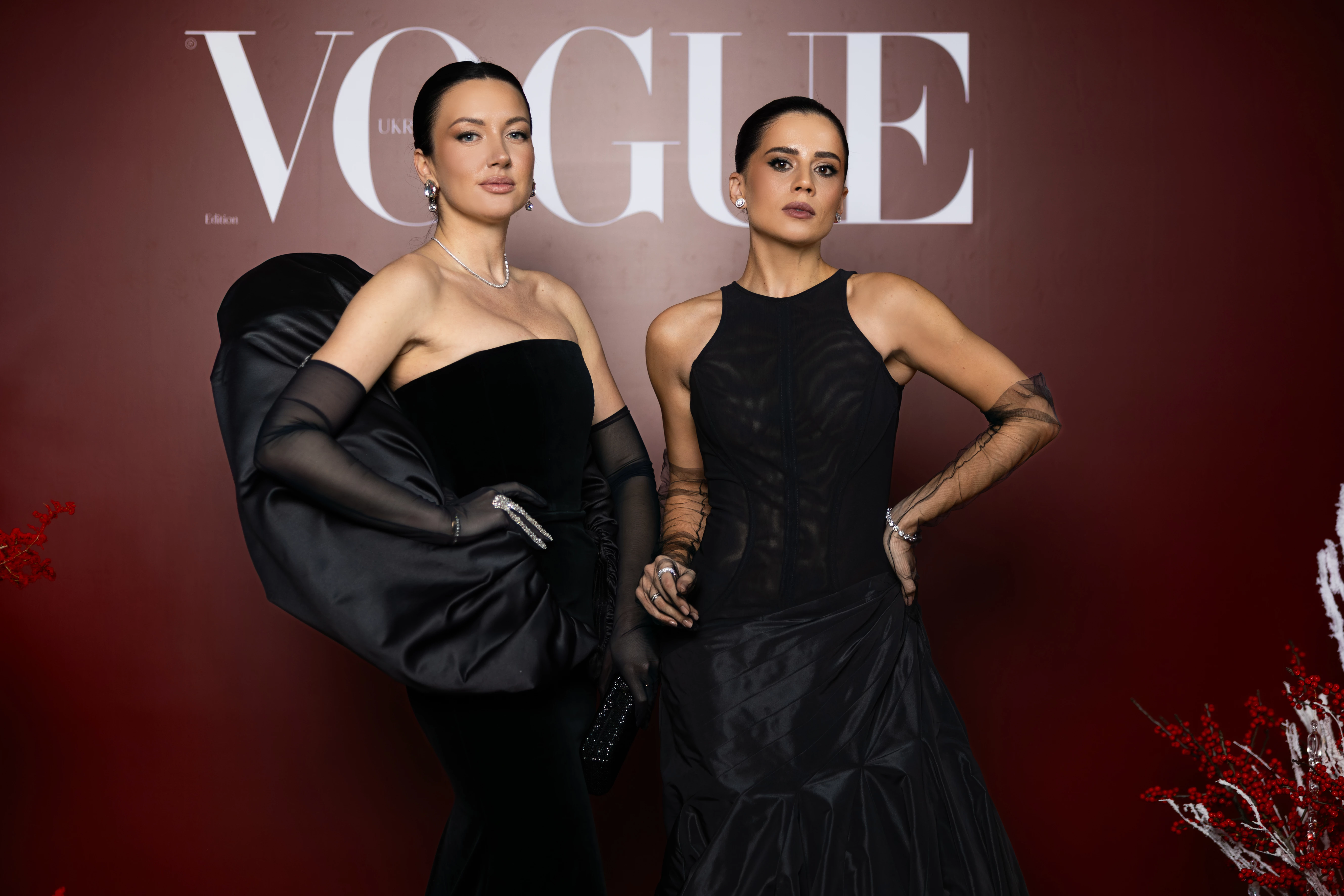 Вікторія Умаханова та Іванка Хома