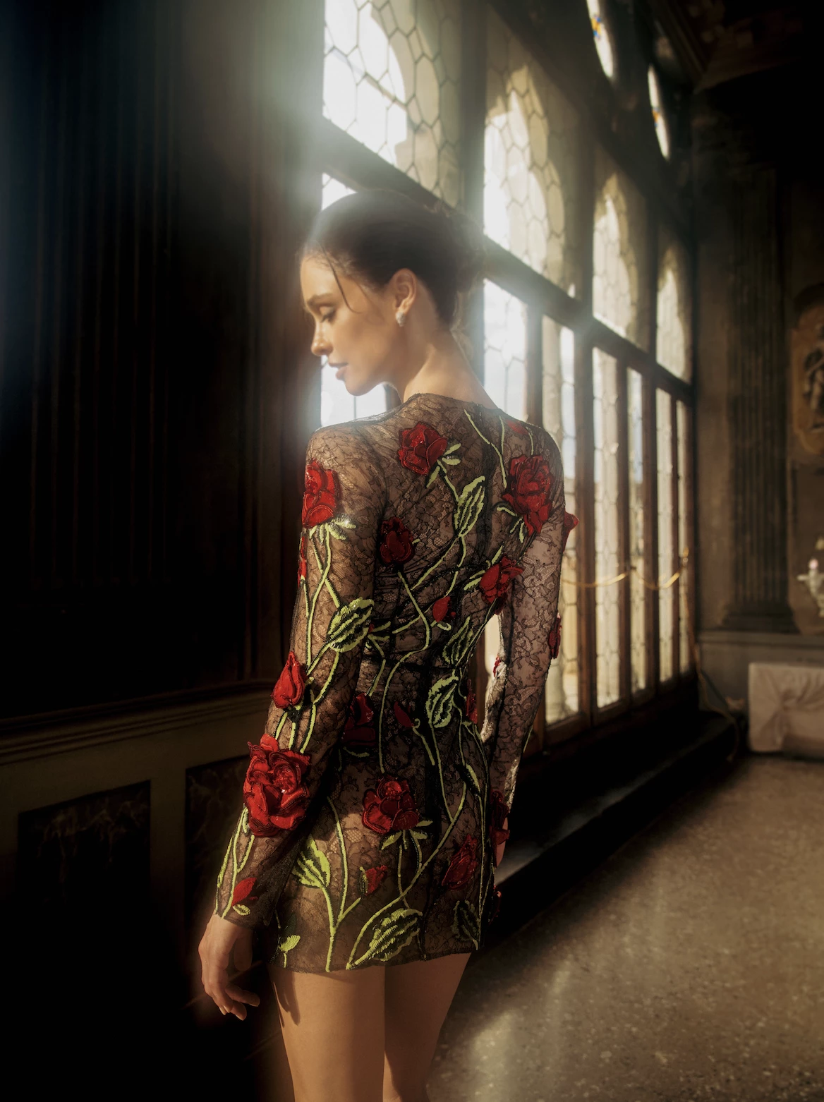 Святковий кампейн українського бренду Rosa Bianca до колекції Rosa Rossa