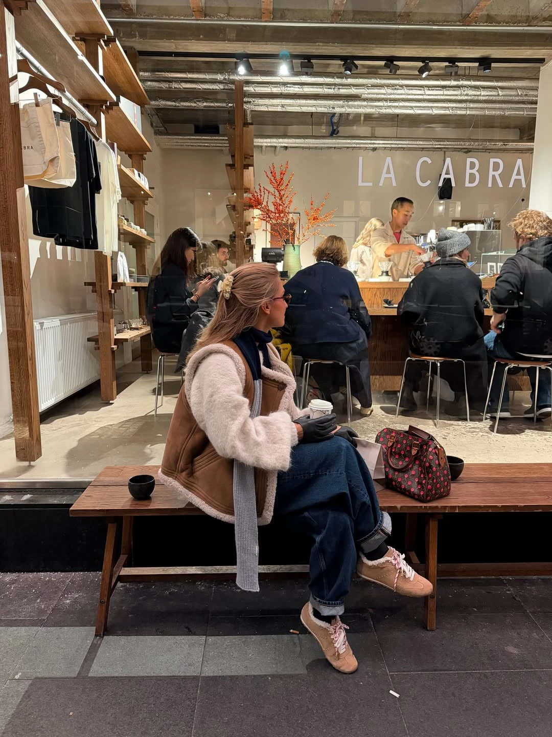 Instagram @oliviatps