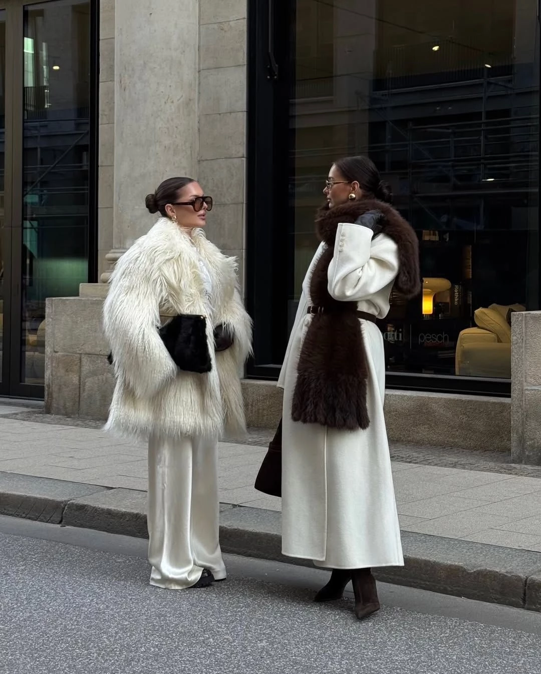 Instagram @_ninovaa, @svenjagzer