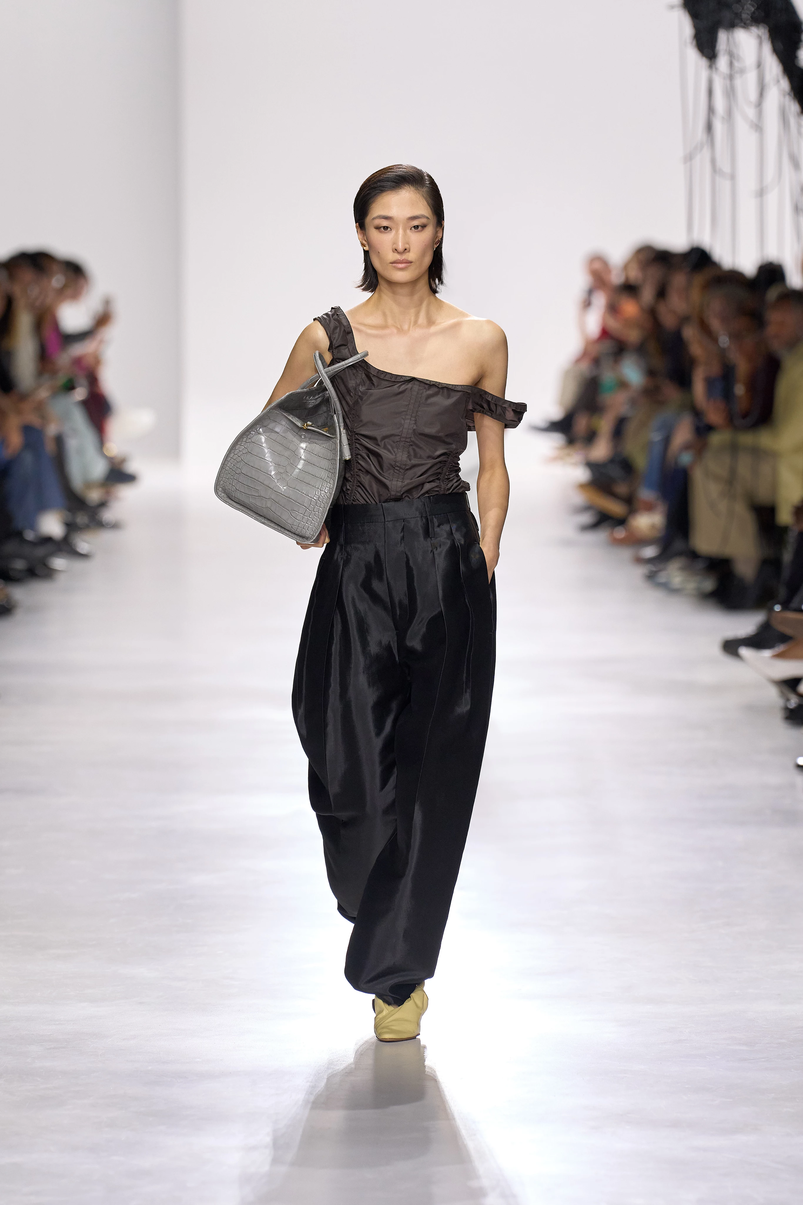 Bottega Veneta весна-літо 2026