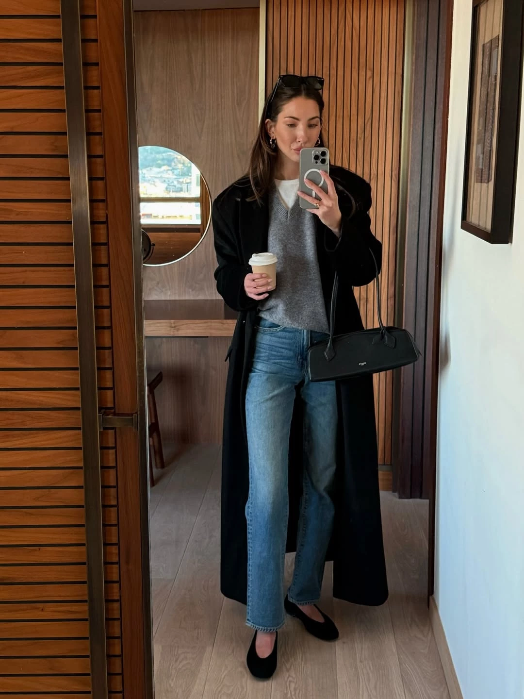 Instagram @fakerstrom