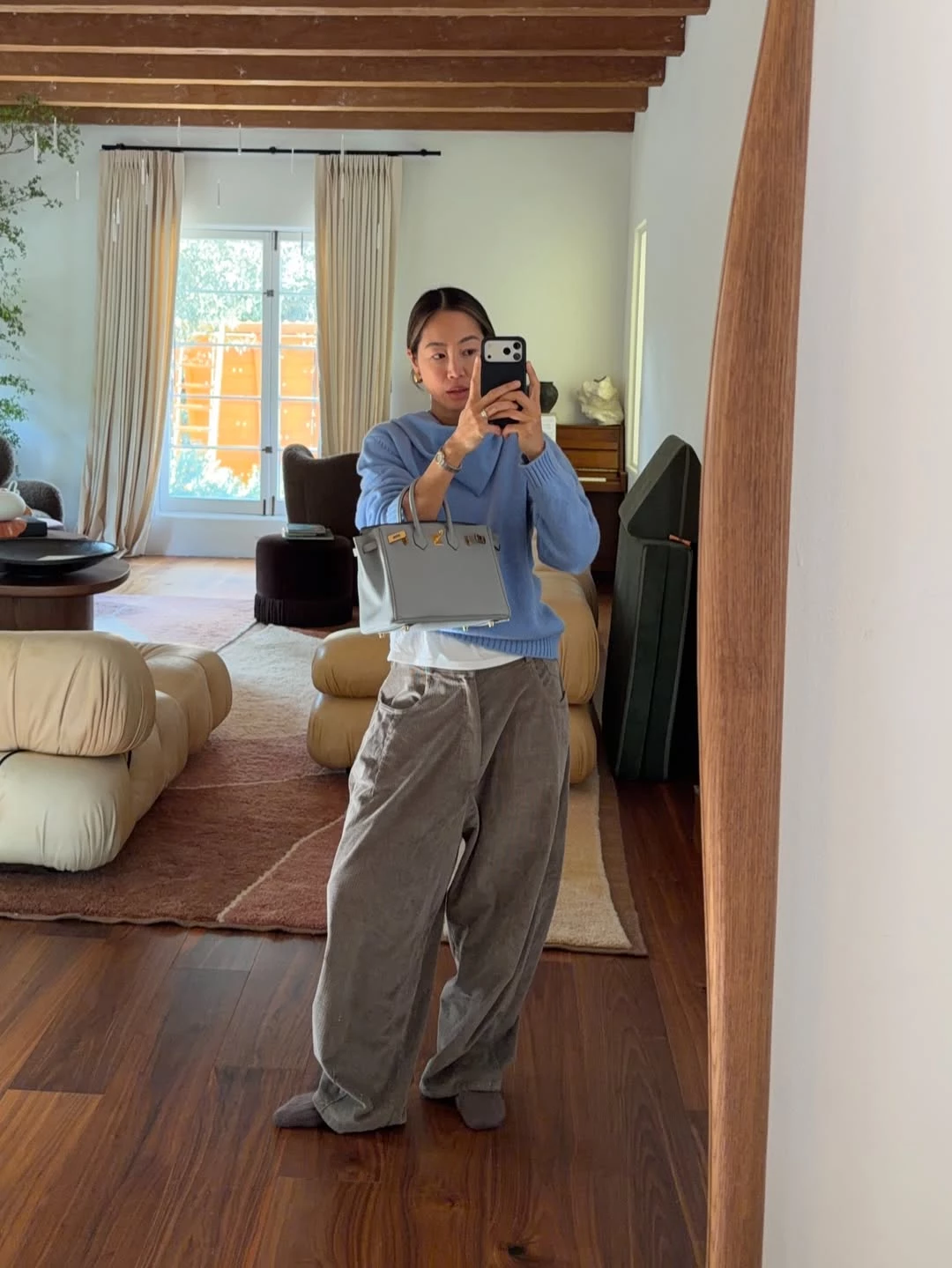 Instagram @aimeesong