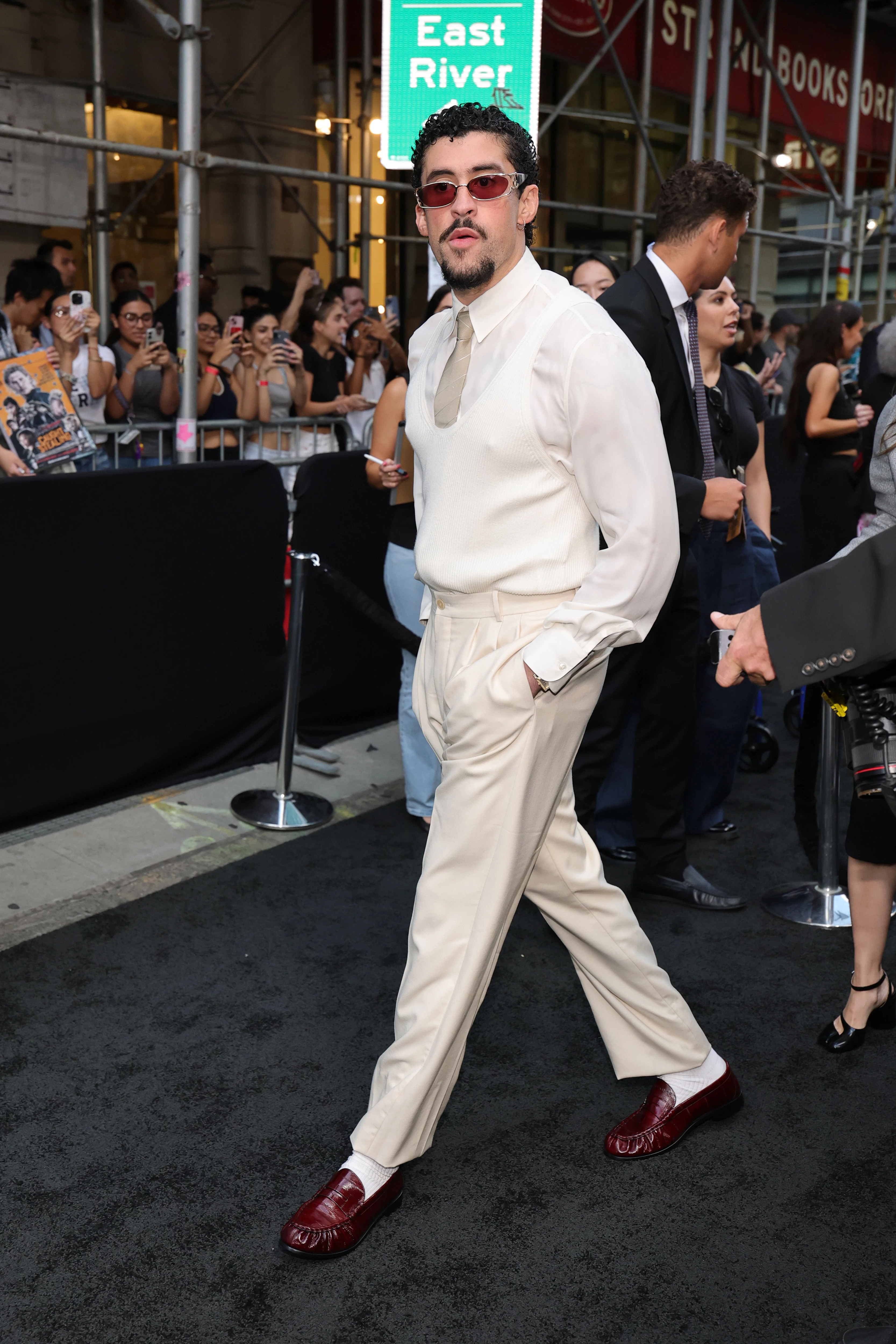 Bad Bunny під час премʼєри стрічки 