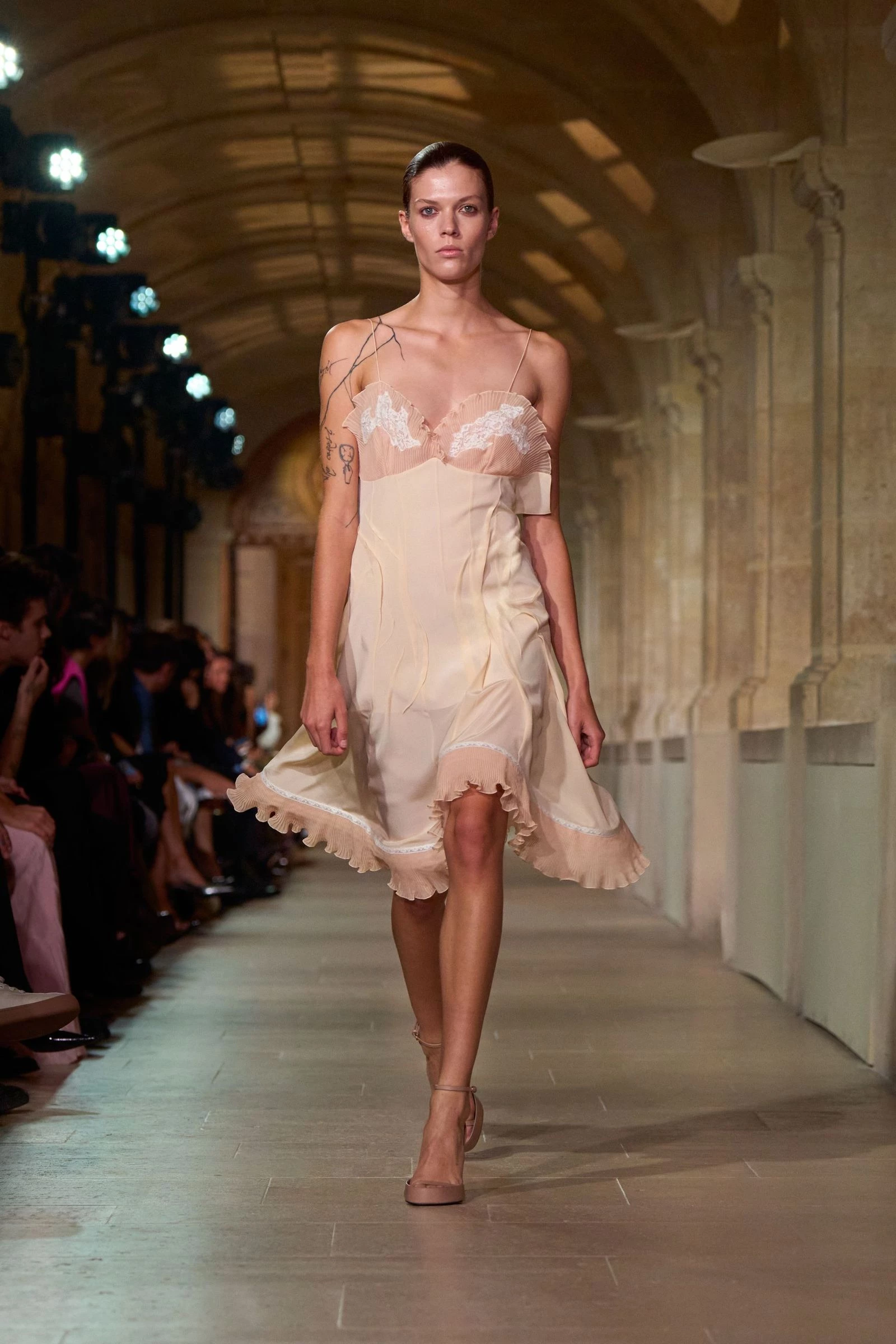 Victoria Beckham весна-літо 2026