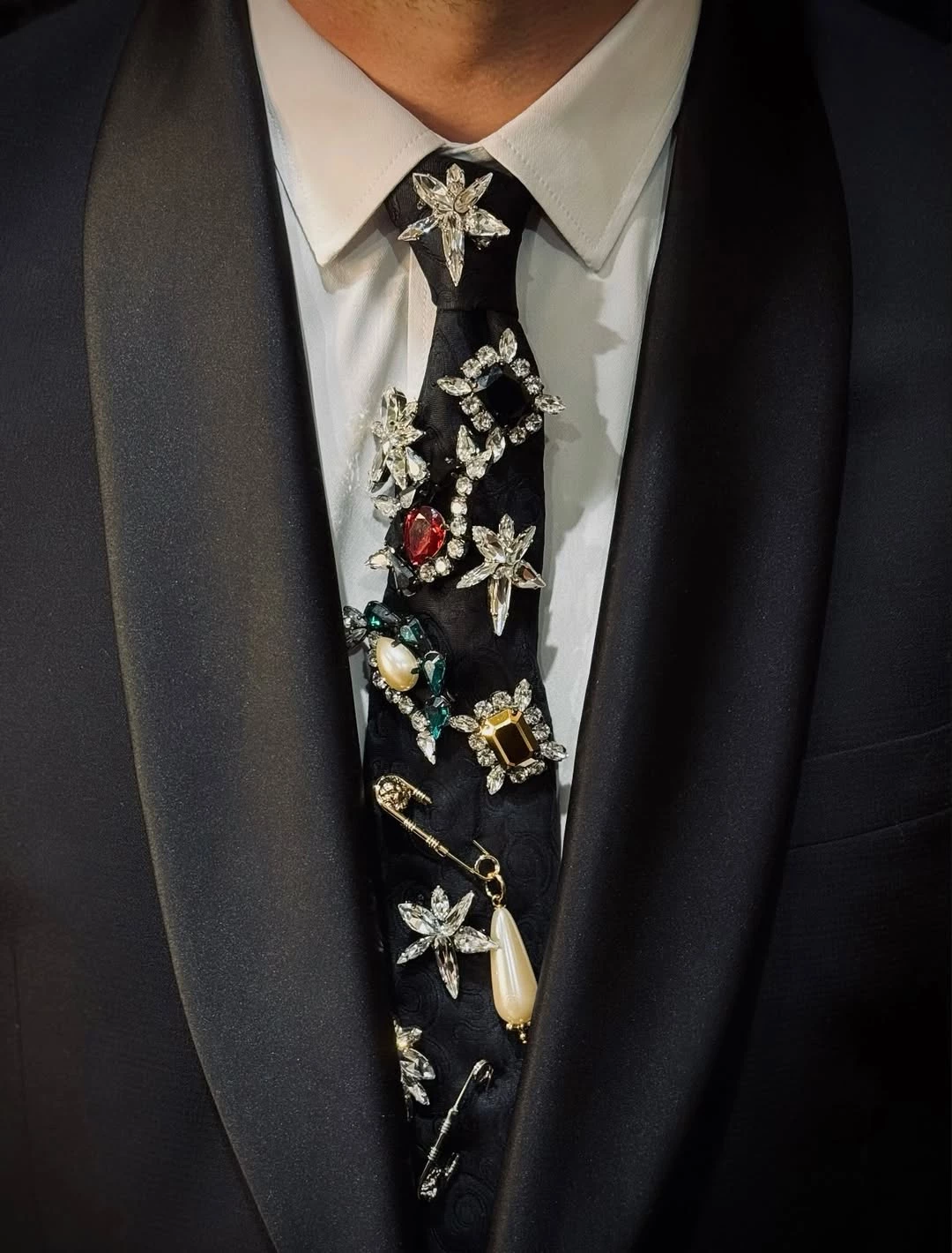 Instagram @houseofemmanuele 