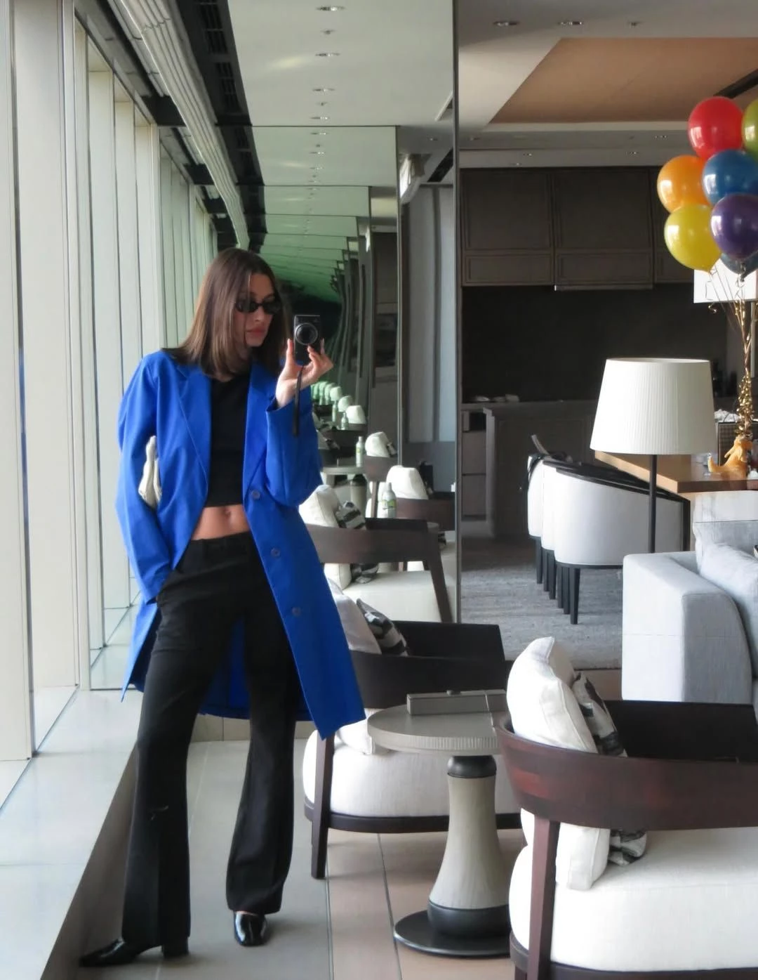 Photo: @haileybieber